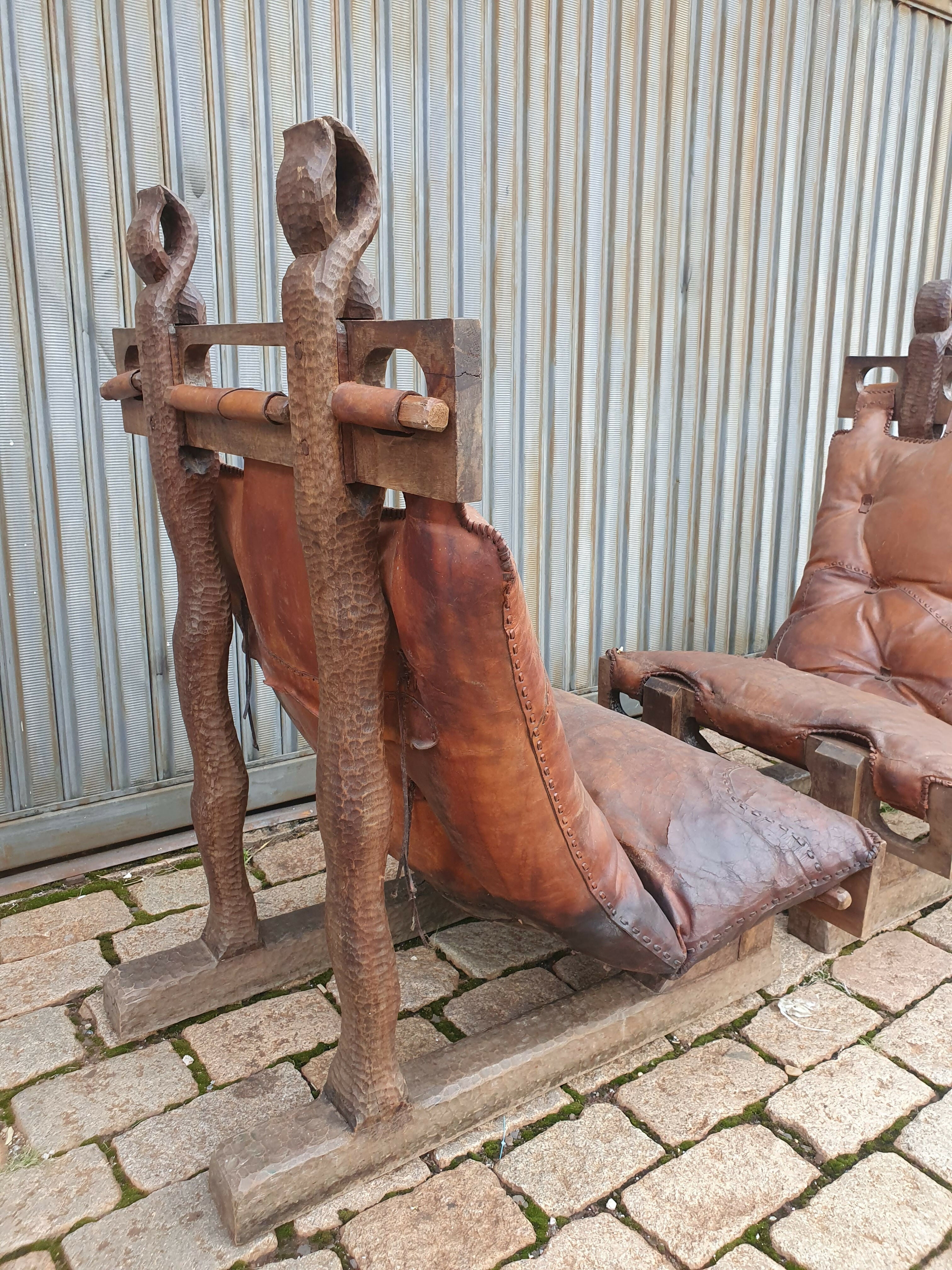 Par de poltronas Medieval antiga