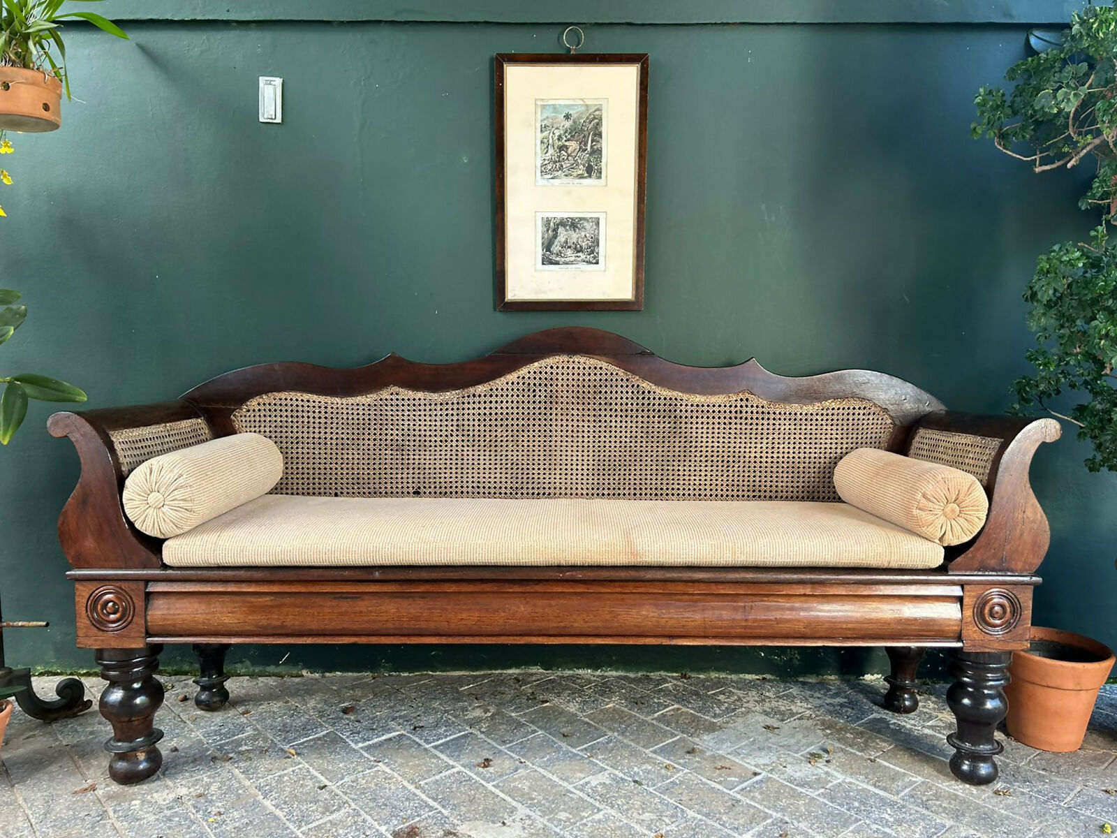 Marquesa Colonial Séc. XIX em madeira e palhinha