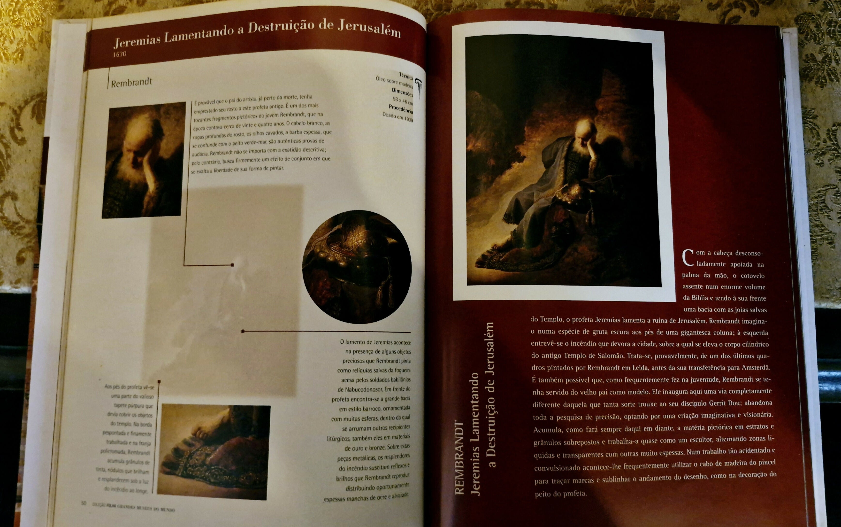 Belíssima coleção de livros com os mais especiais museus do mundo