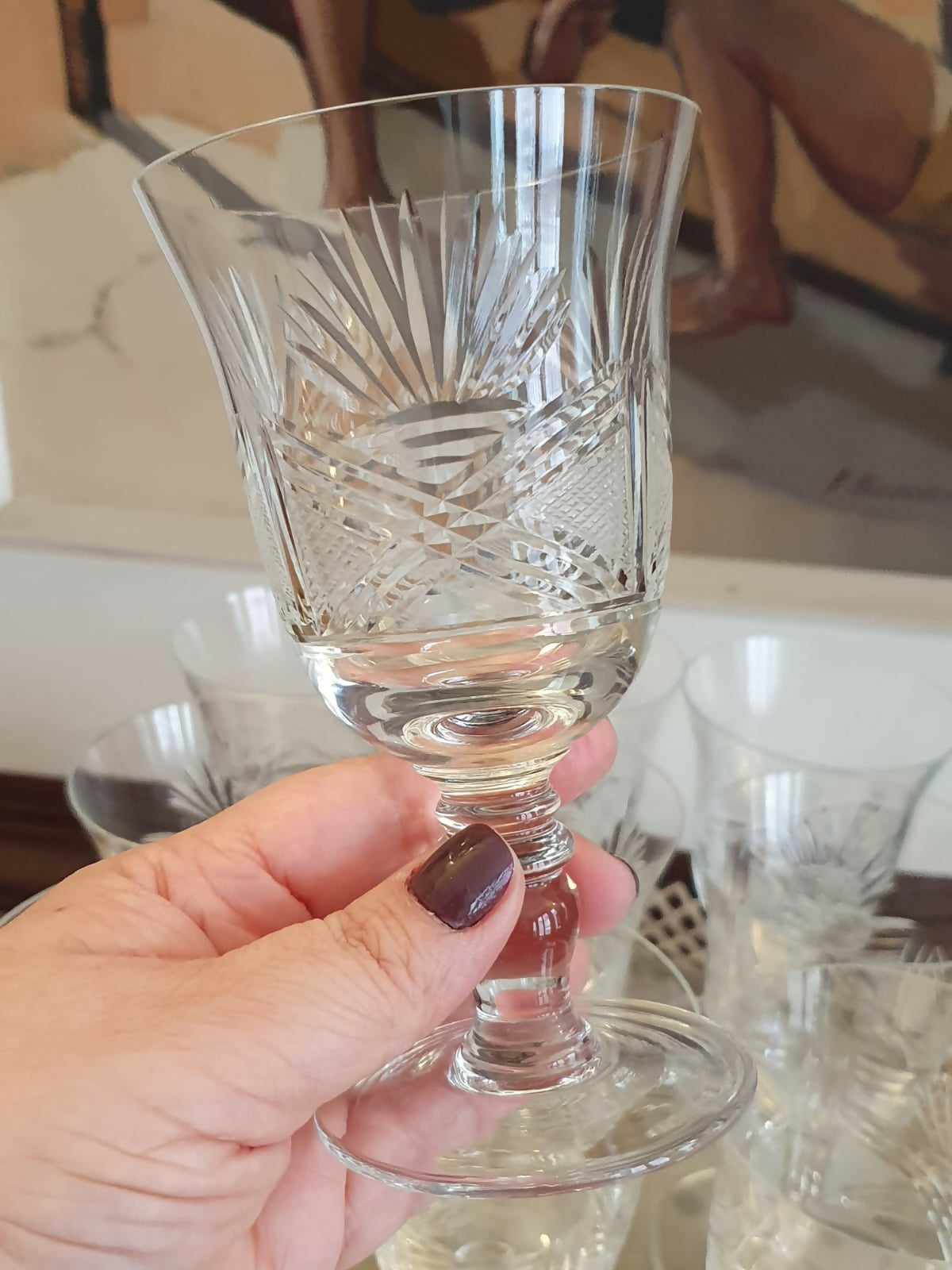 Conjunto de 10 taças pata vinho branco em cristal com linda lapidação vintage!