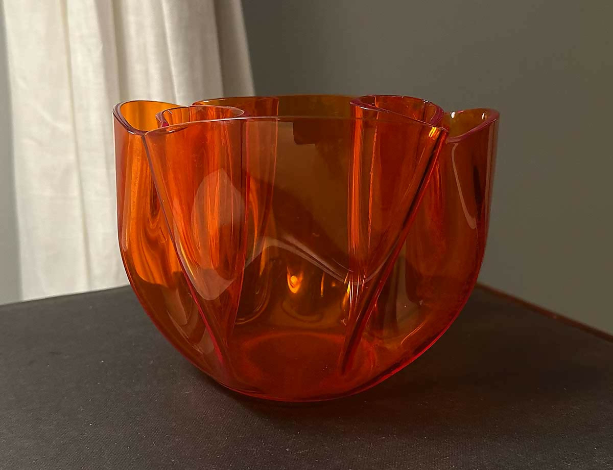 Cachepô em acrílico laranja - 1970