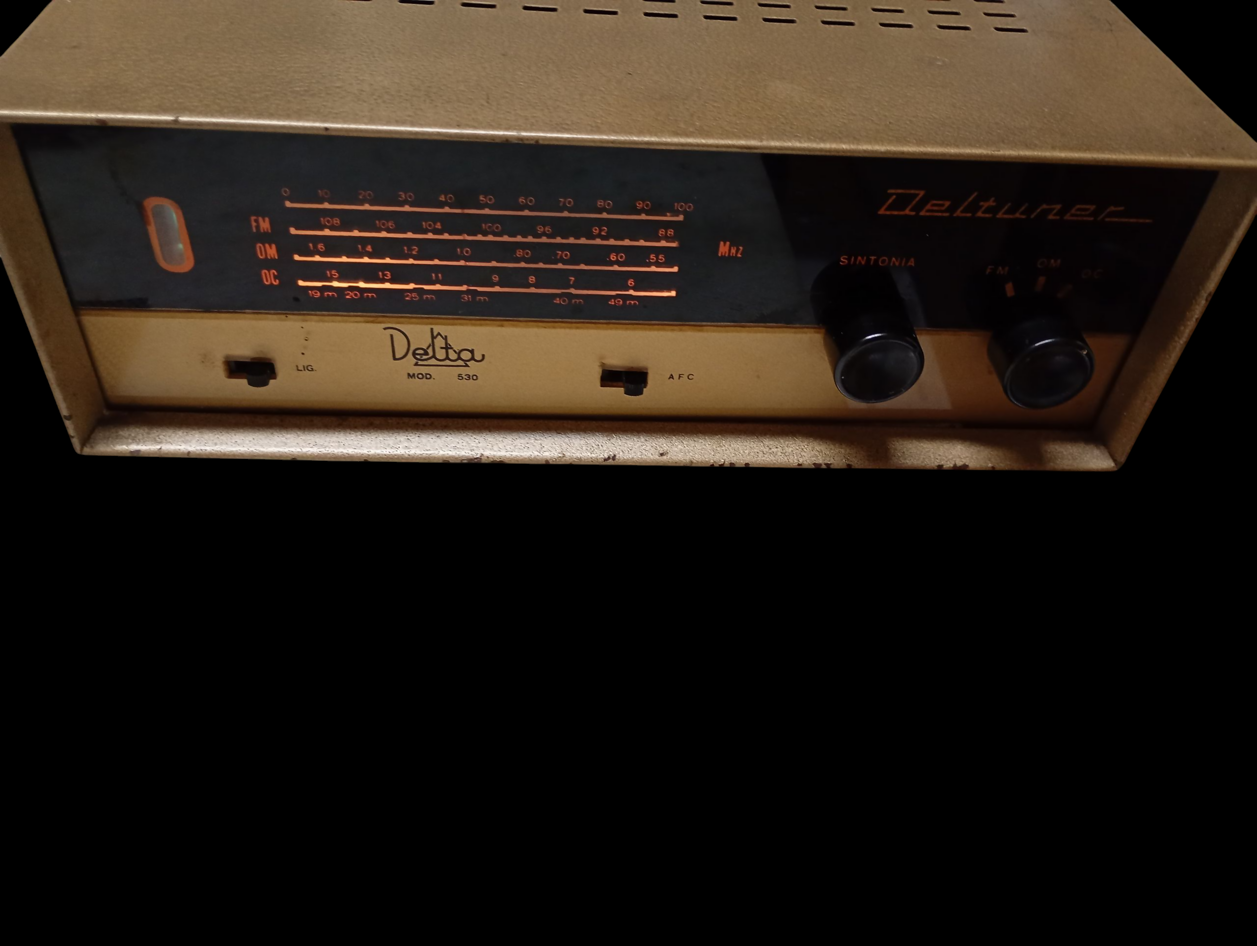 Sintonizador da marca Delta