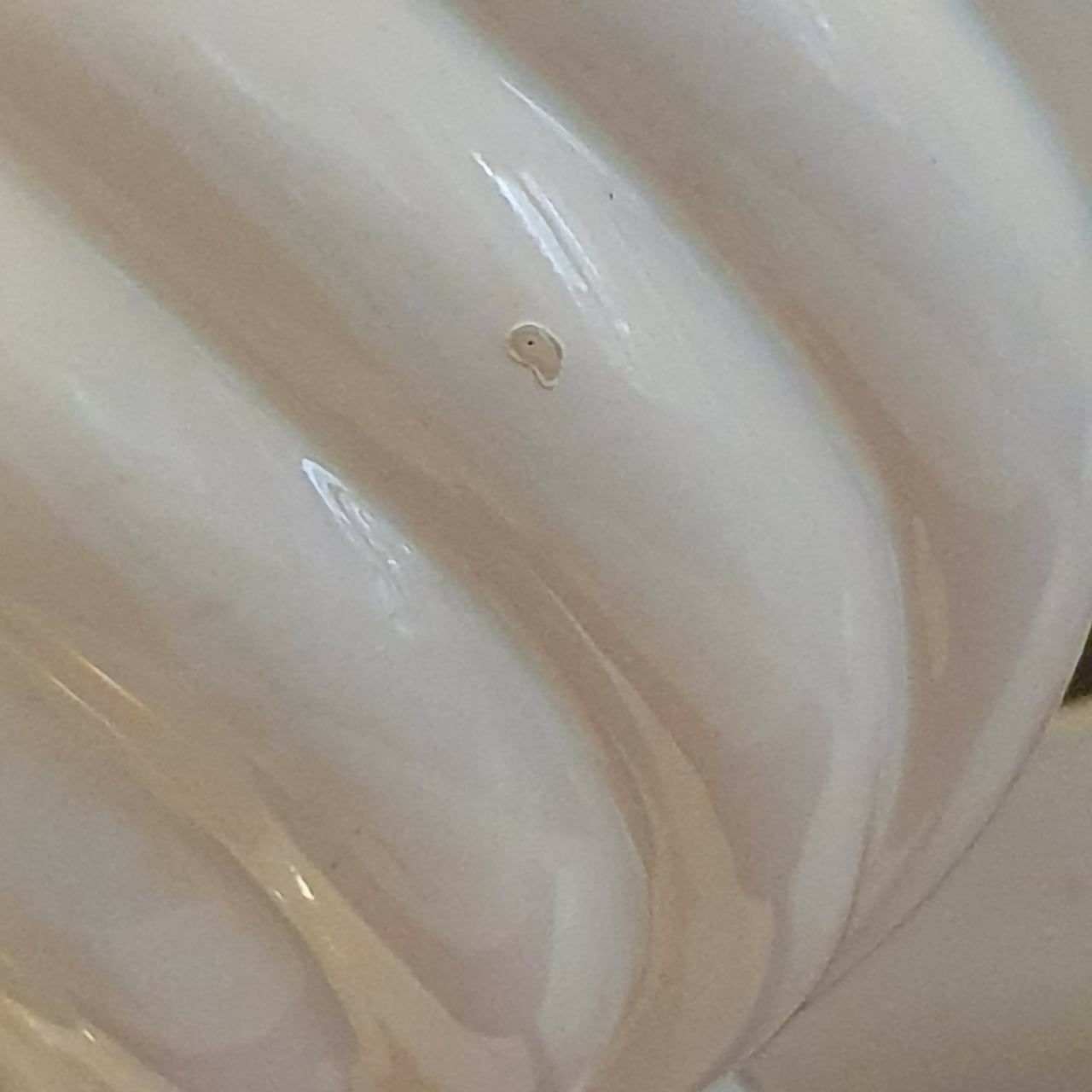 Par de pinhas grandes em cerâmica branca vitrificada Luiz Salvador. Lindas! (valor unitário)