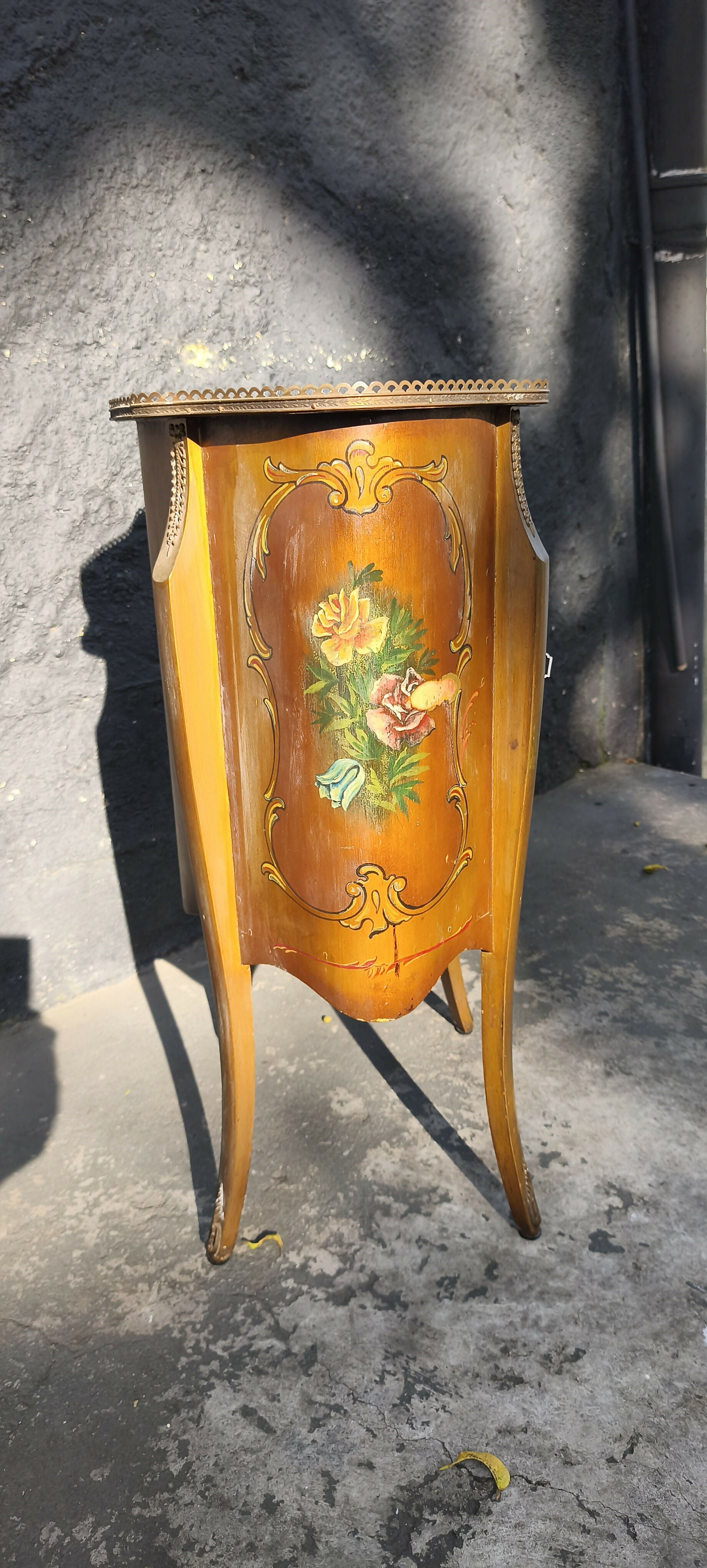 Mesa lateral Francesa