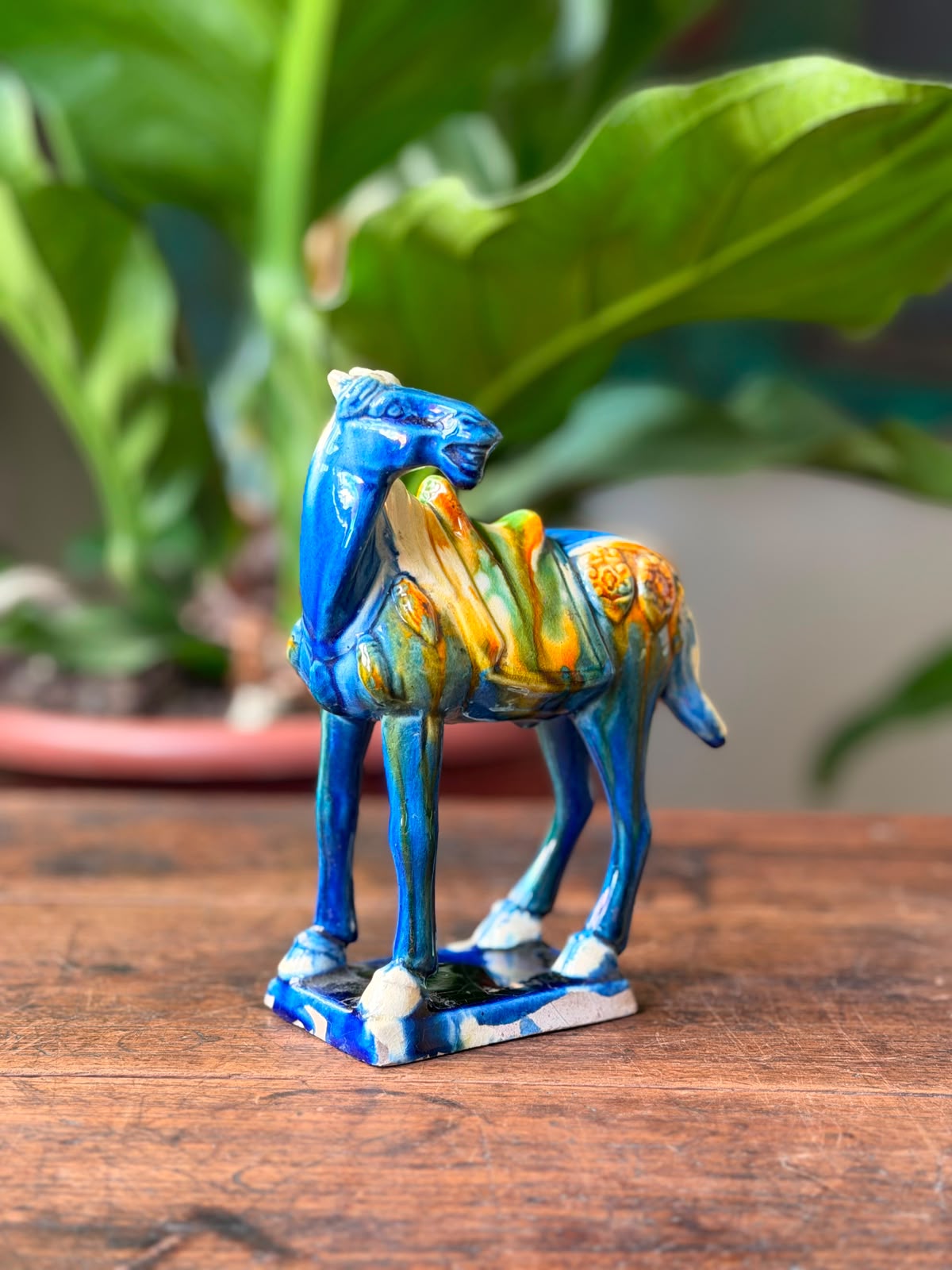 Trio de Cavalos em Porcelana em azul e verde 