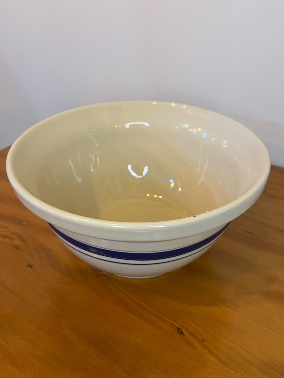 Tigela Vintage Robinson Ransbottom com listras em azul – Roseville, Ohio, EUA