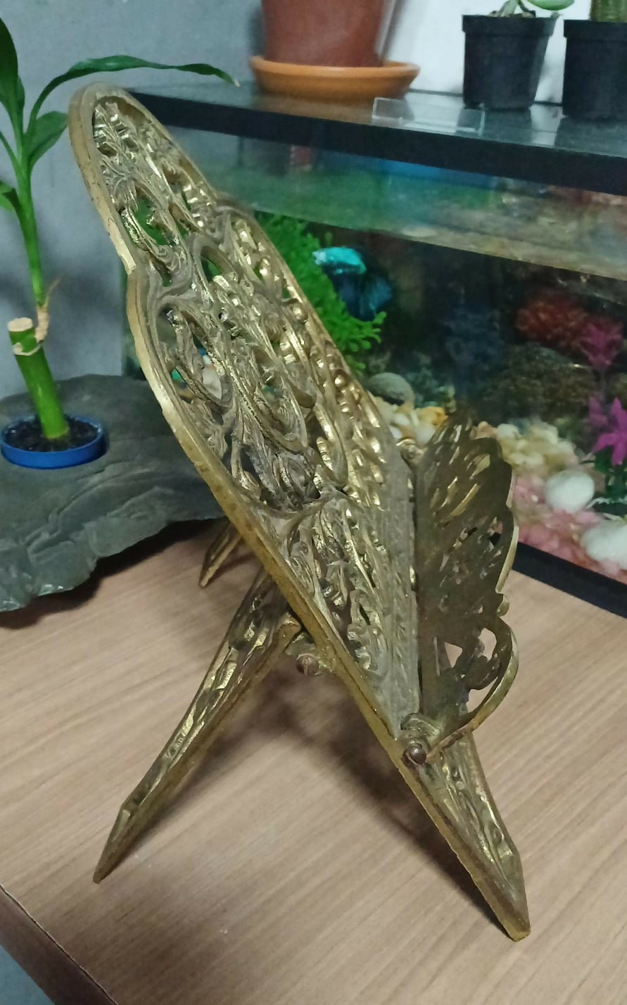 Suporte para Bíblia Bronze