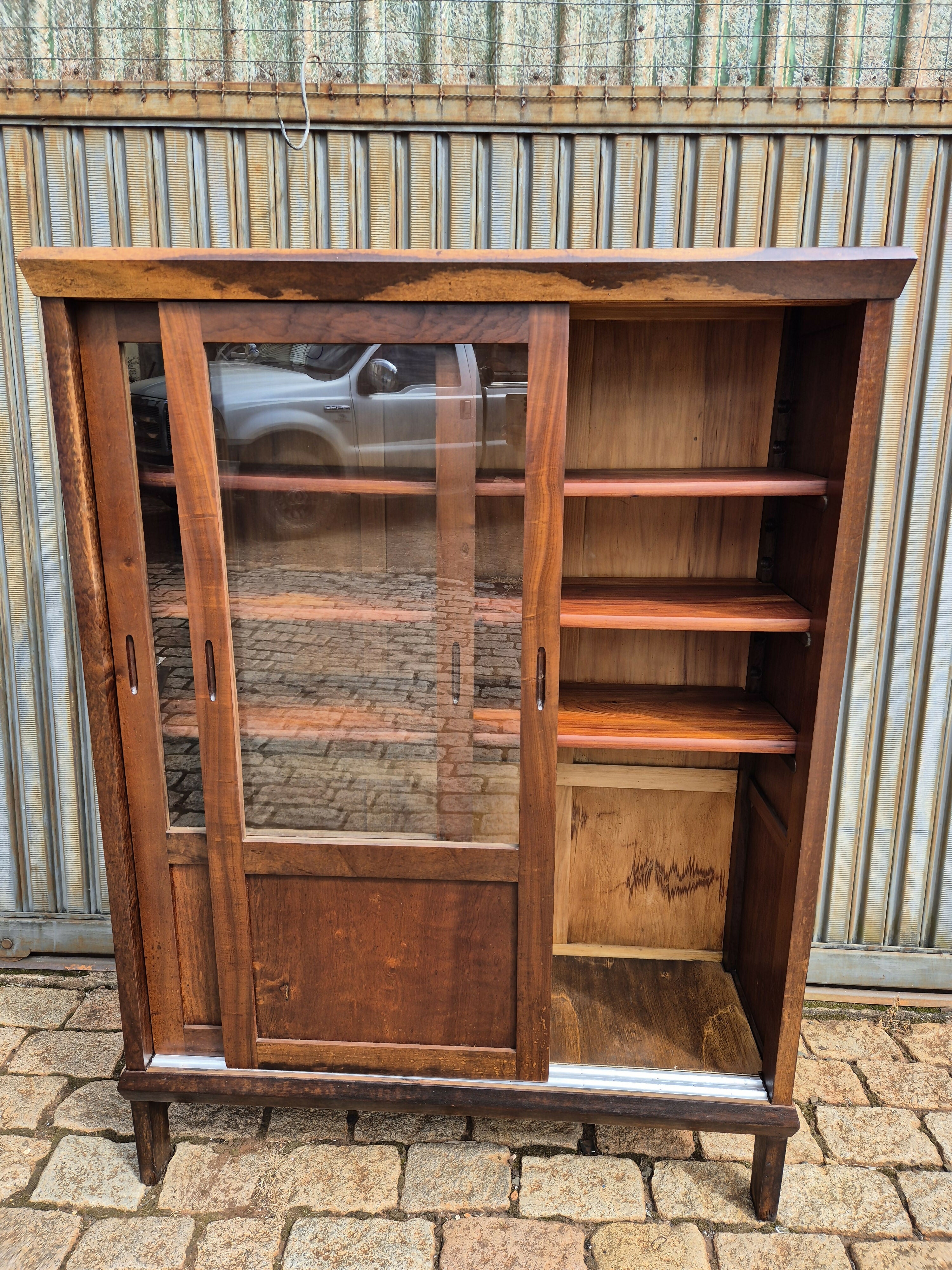 Armario / Livreiro antigo anos 40