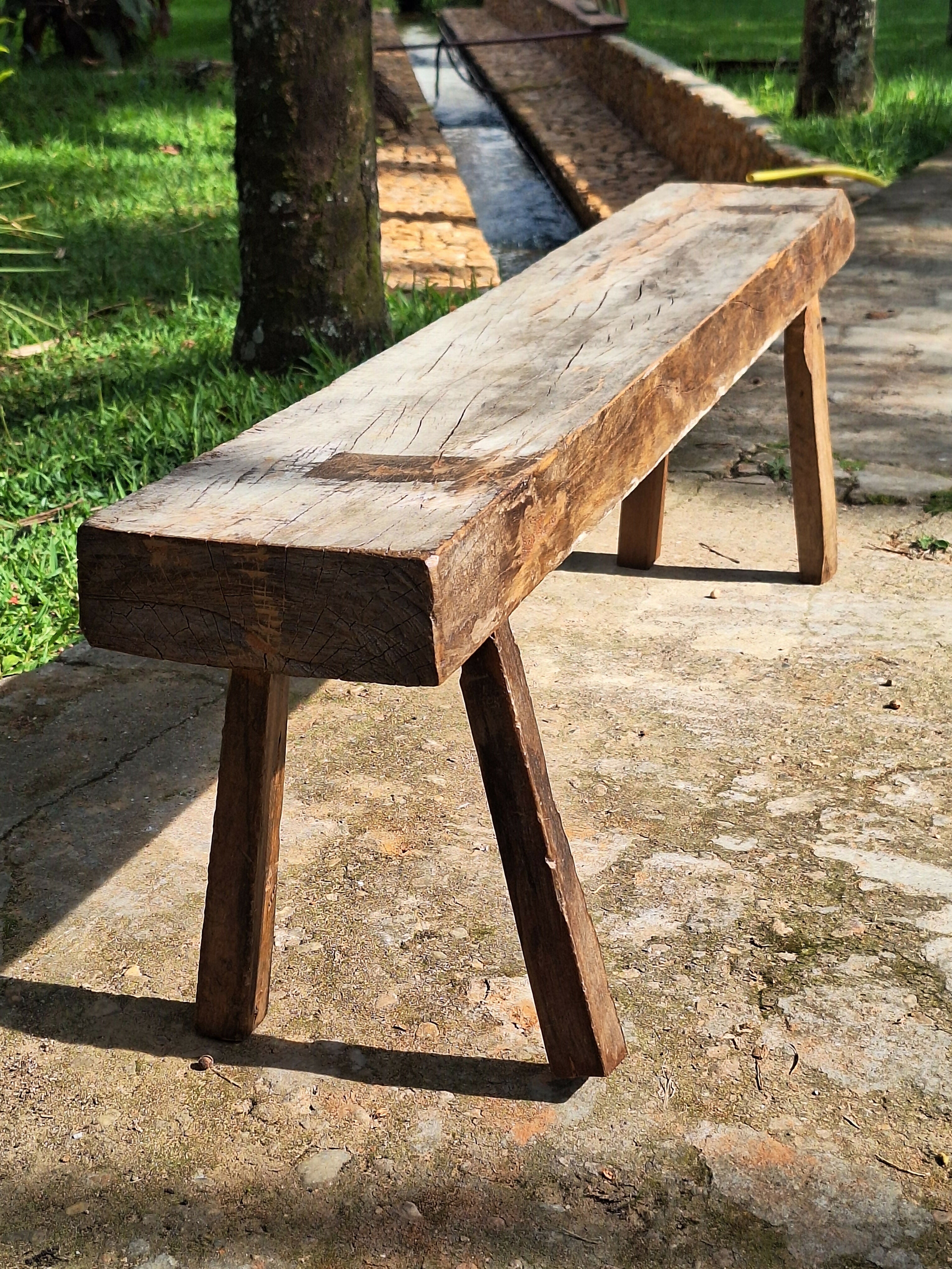 Banco de Dormente Rústico Madeira Maciça Garimpo Mineiro