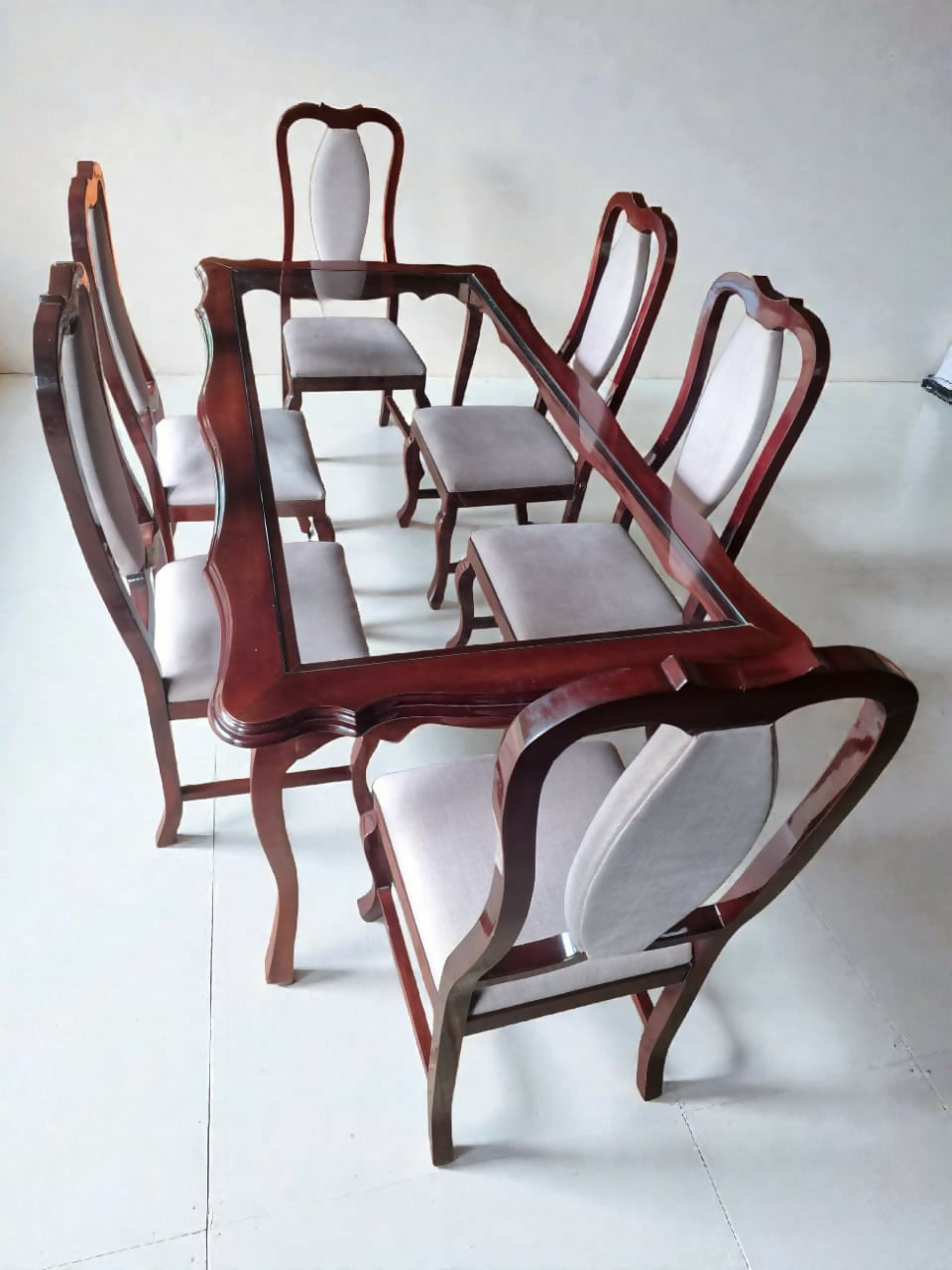 Mesa Tampo de Vidro com 6 Cadeiras Estilo Provençal