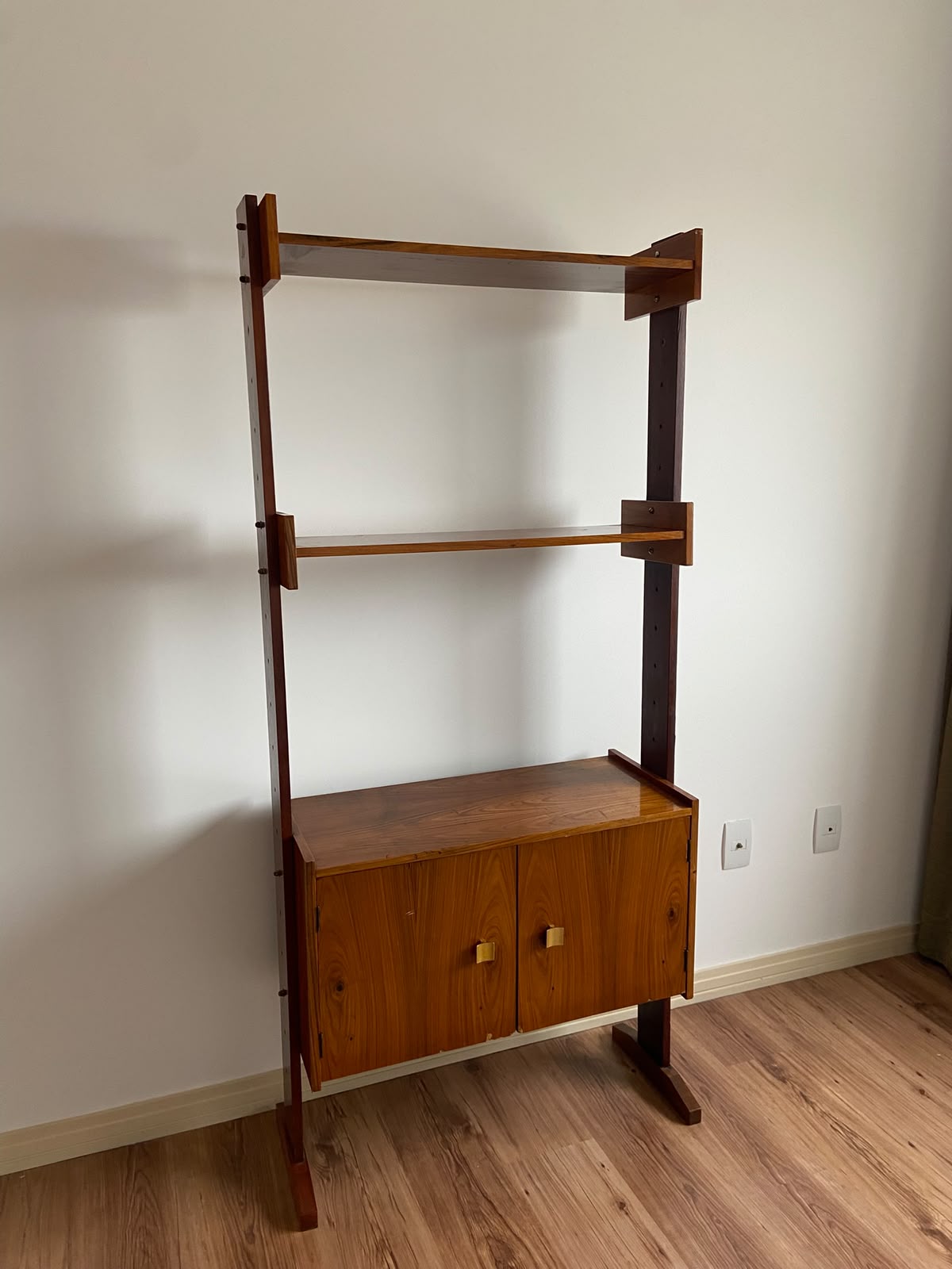 Estante Vintage Modular em Caviúna