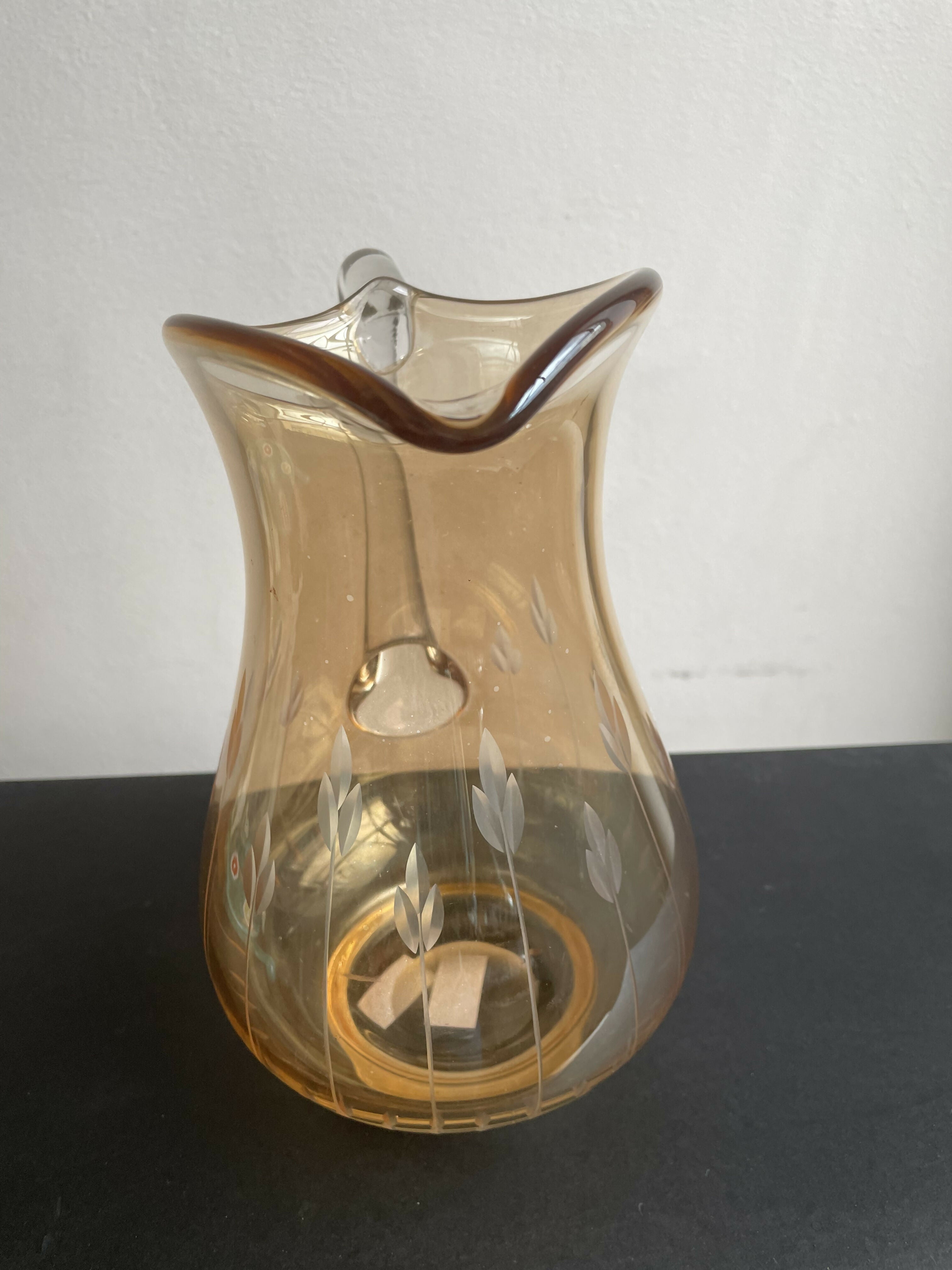 Jarra de cristal ambar