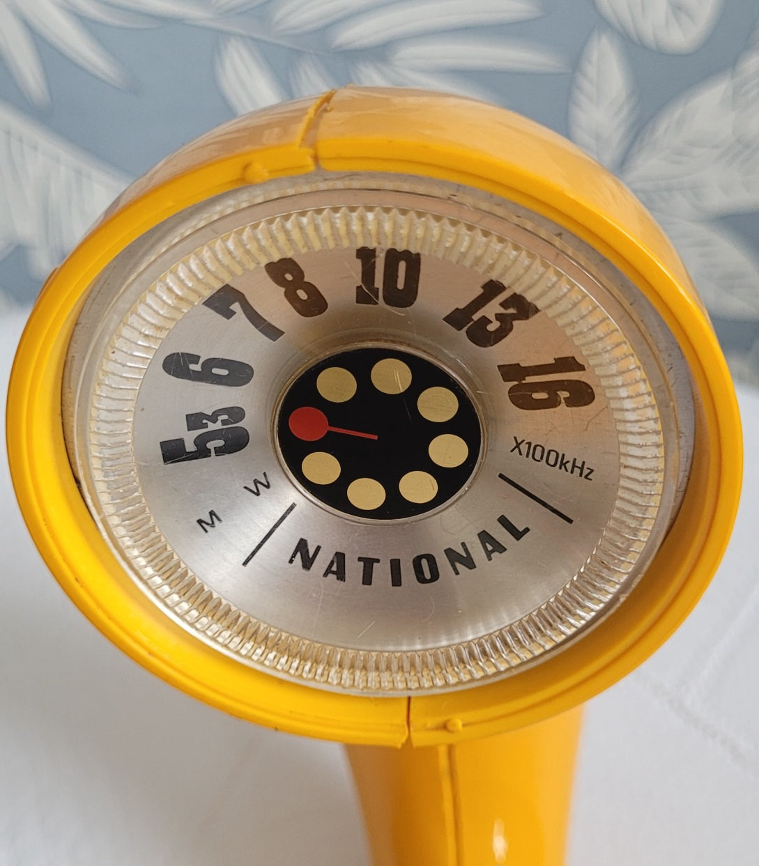 Rádio National Panasonic Toot-a-Loop Amarelo 1972
