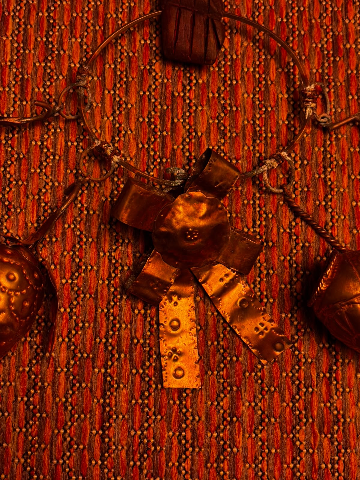 Balangandã com Figa em Madeira e Amuletos