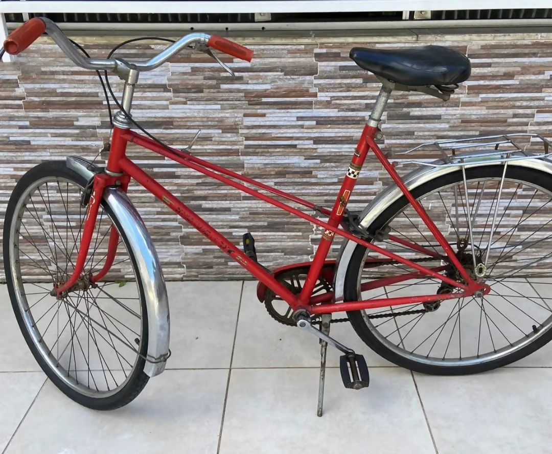 Bicicleta Peugeot Vermelha Antiga Década 60/70