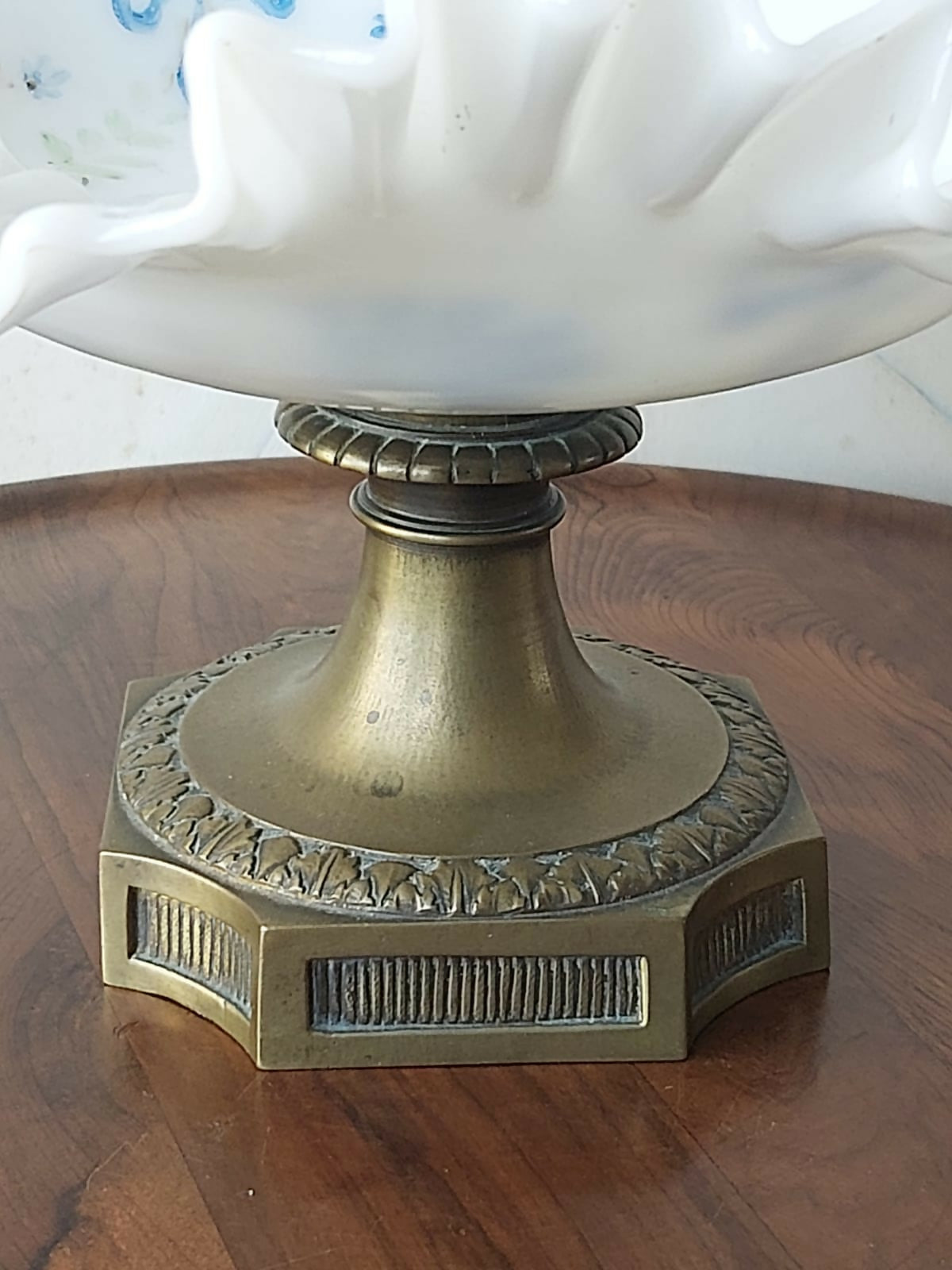 Maravilhosa fruteira de opalina anos 60 em perfeito estado!