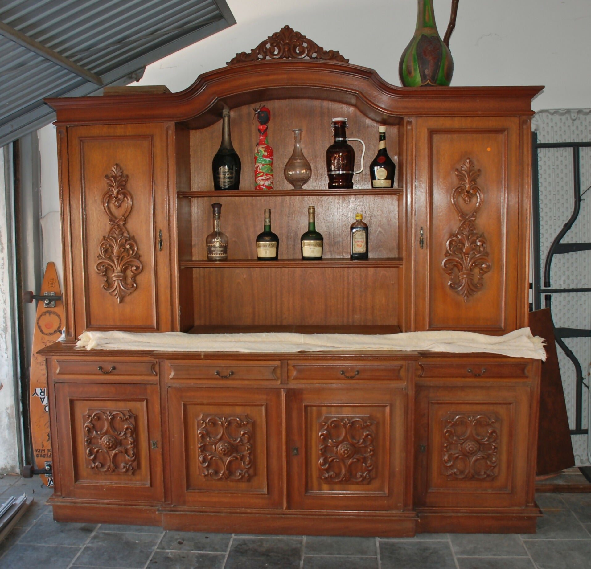 estante , anos 80 , madeira e laminado imbuia