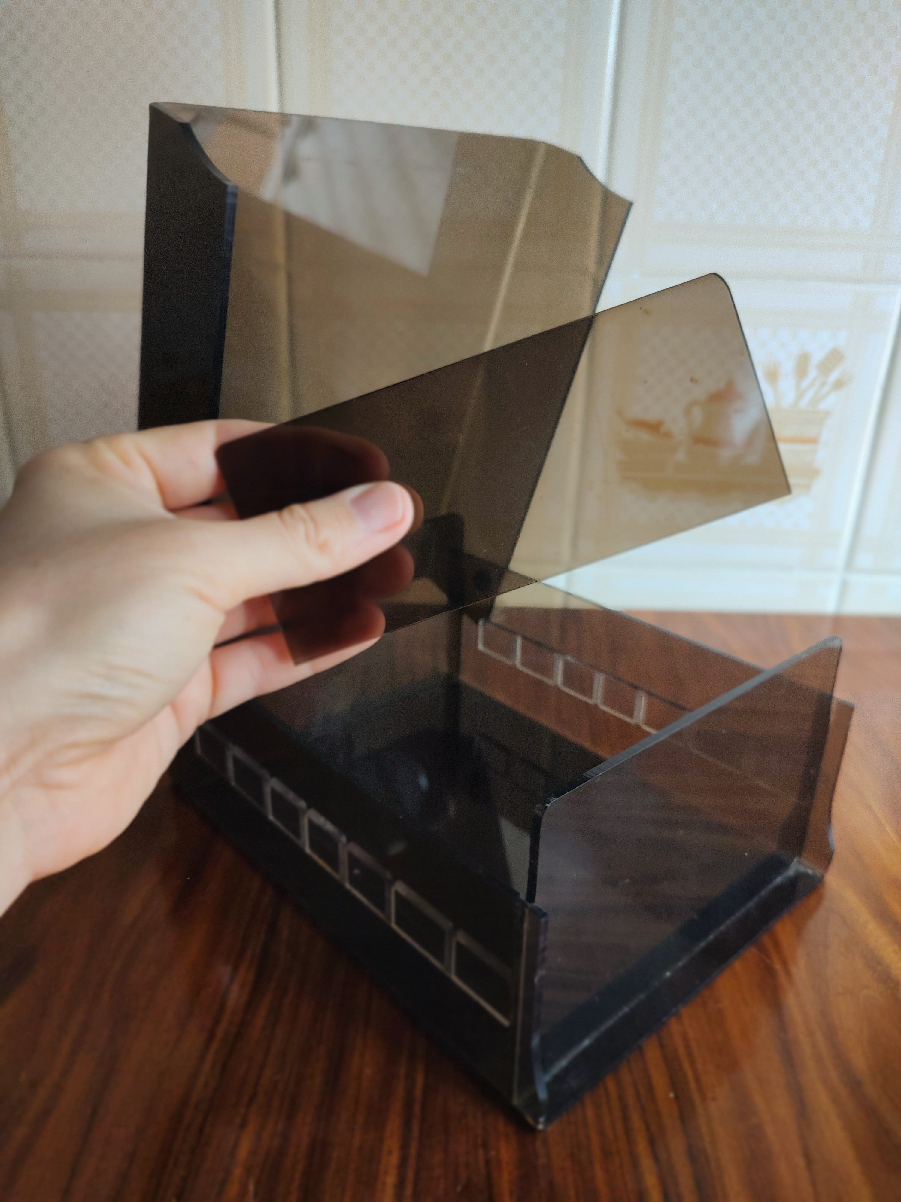 Fichário de mesa retangular (ou porta treco!) em acrílico fumê preto