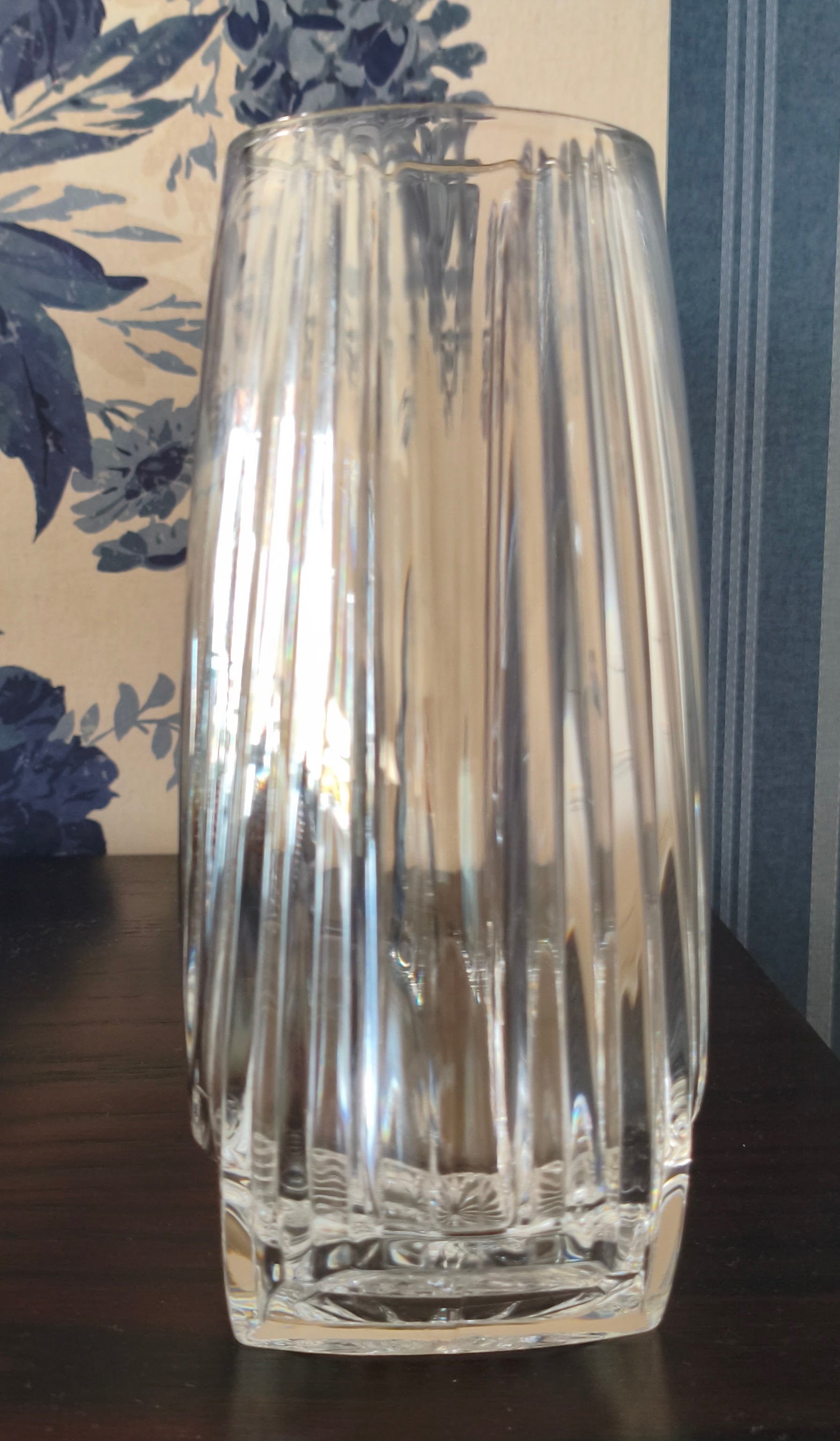 Vaso facetado