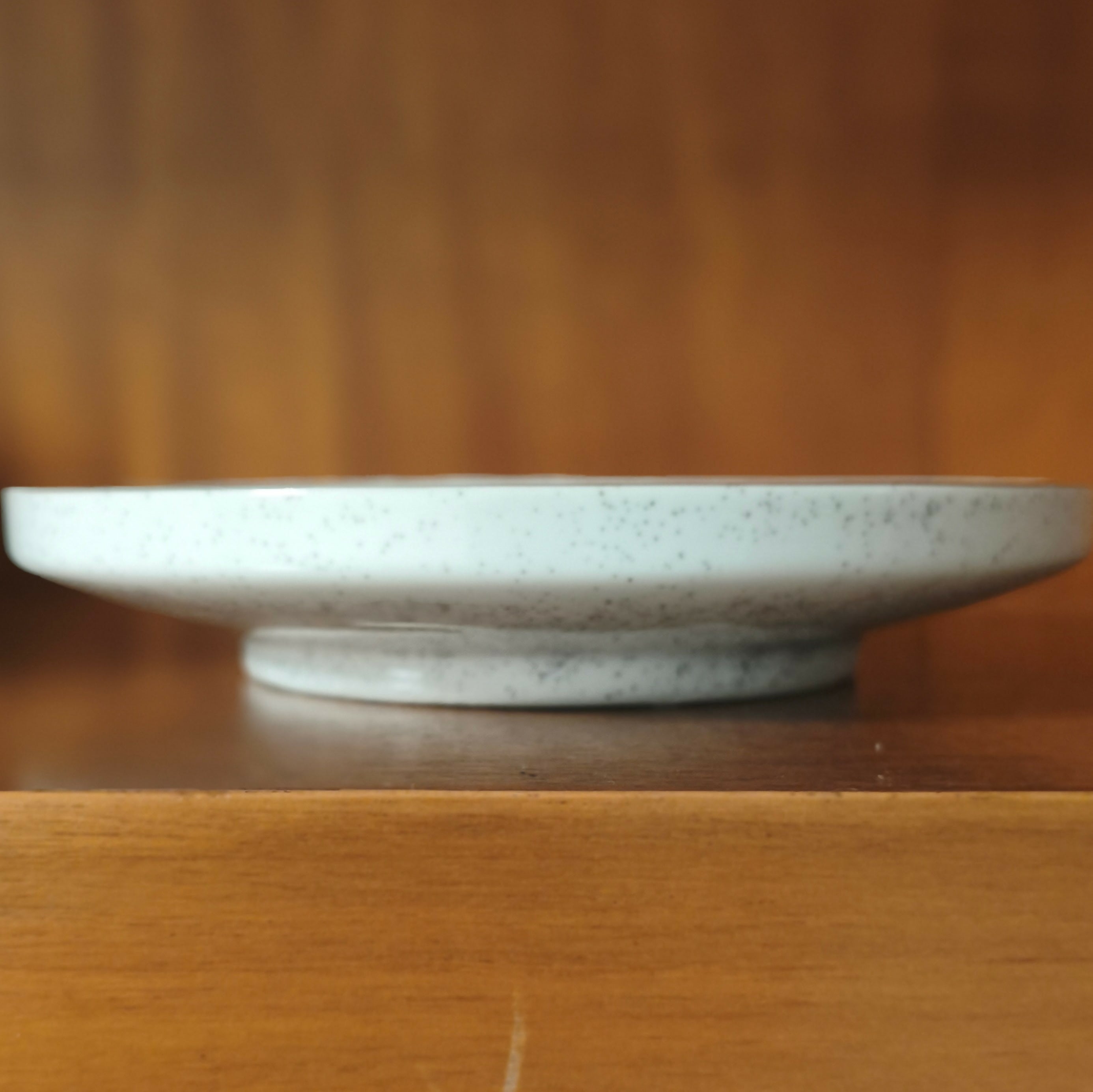 Jogo com 5 pratos japoneses em porcelana decorada