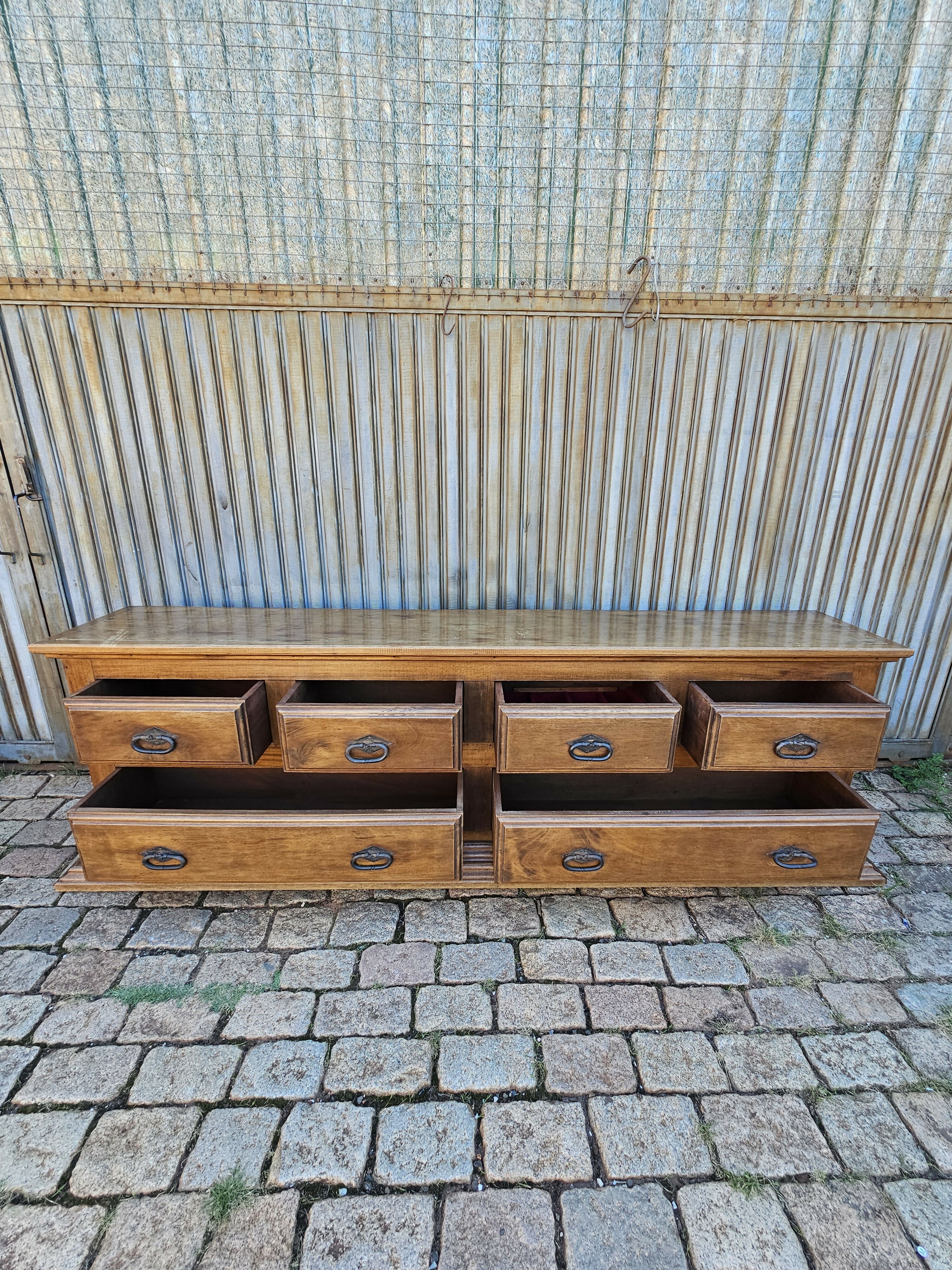 Conjunto Arcaz e Mesa Colonial