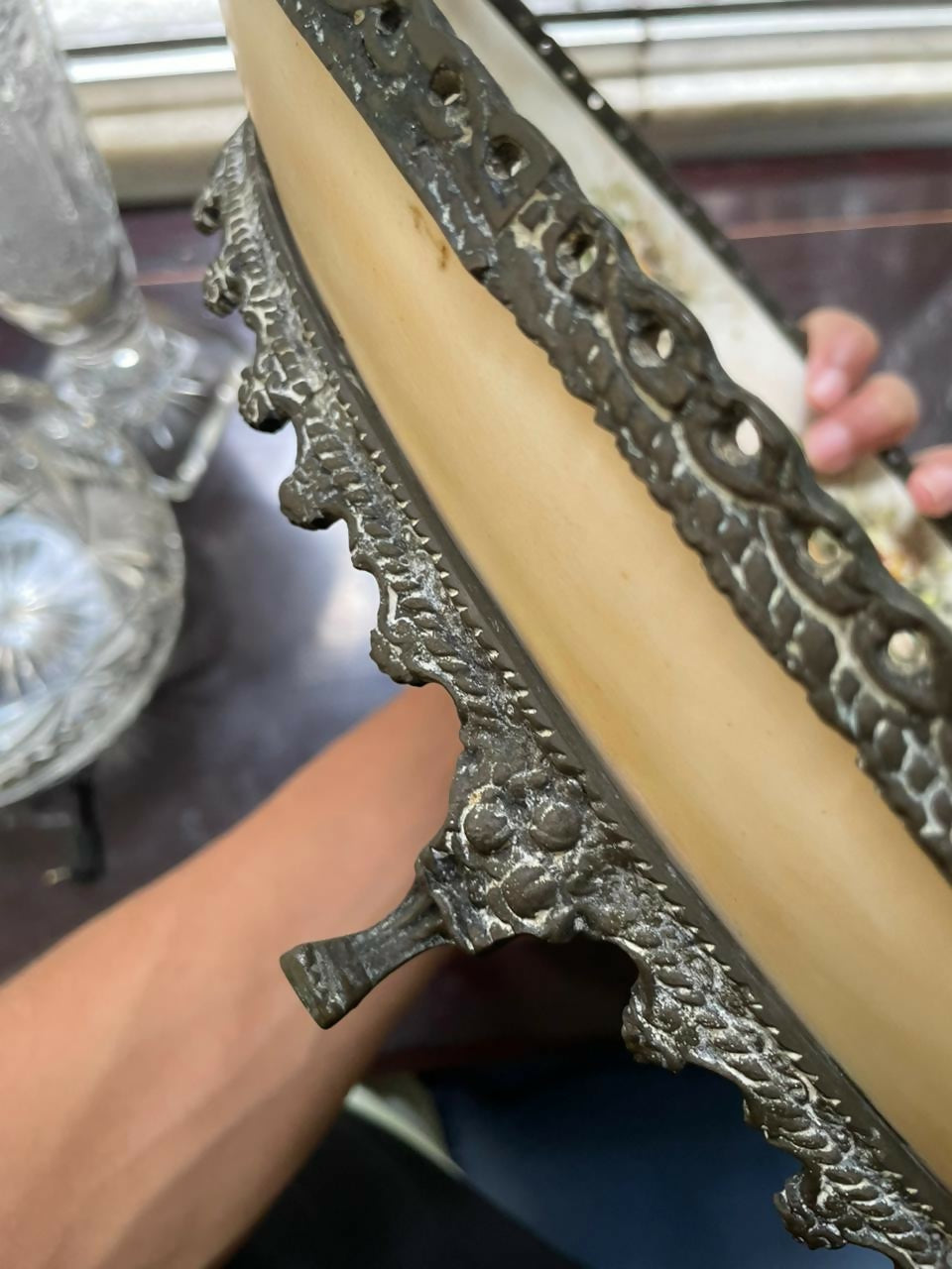 Grande Travessa em Porcelana Schmidt e Bronze