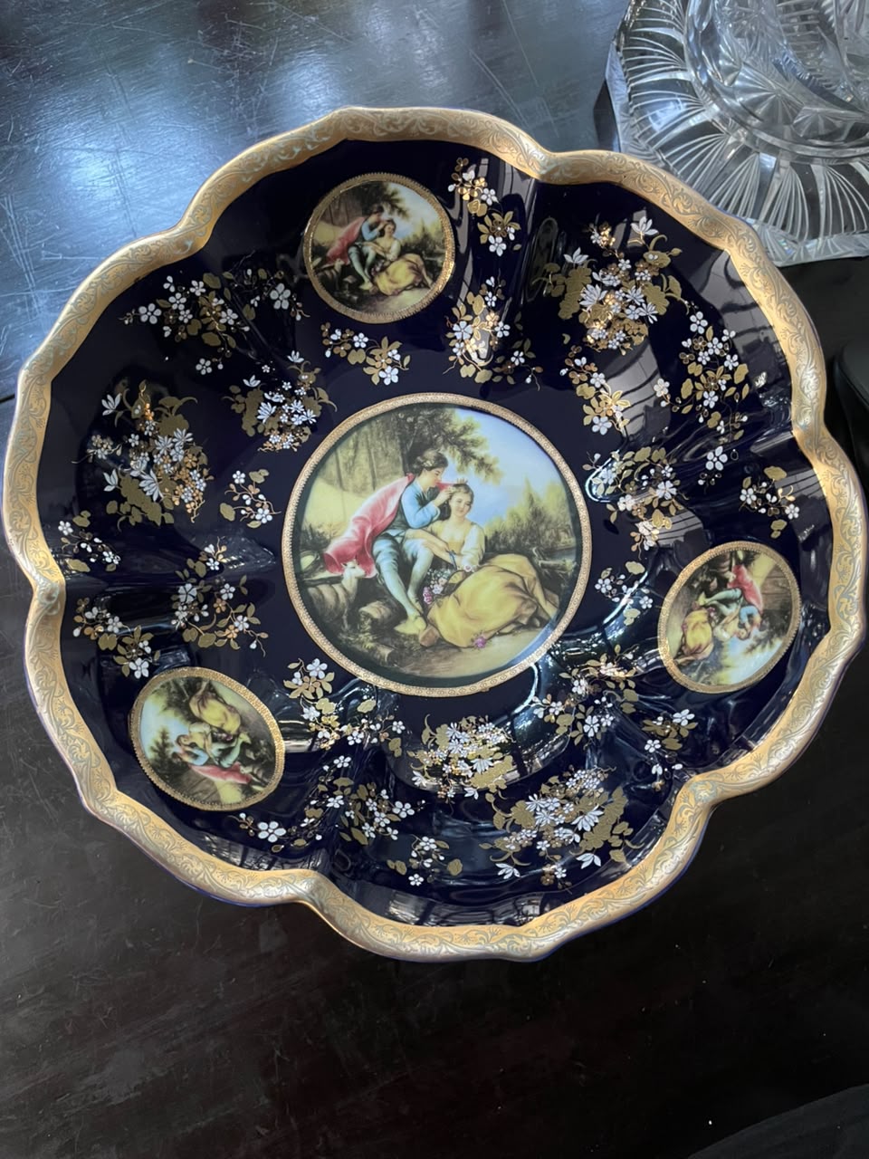 LIMOGES - Grande Centro de Mesa de pé alto em porcelana francesa
