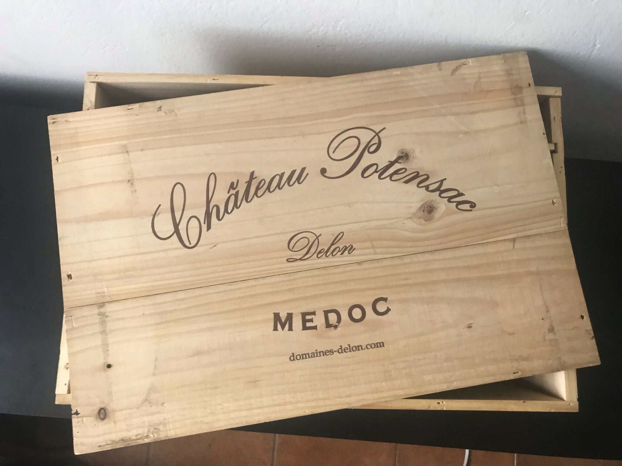 Caixas de madeira decorativas em pinus originais francesas para garrafas de vinhos