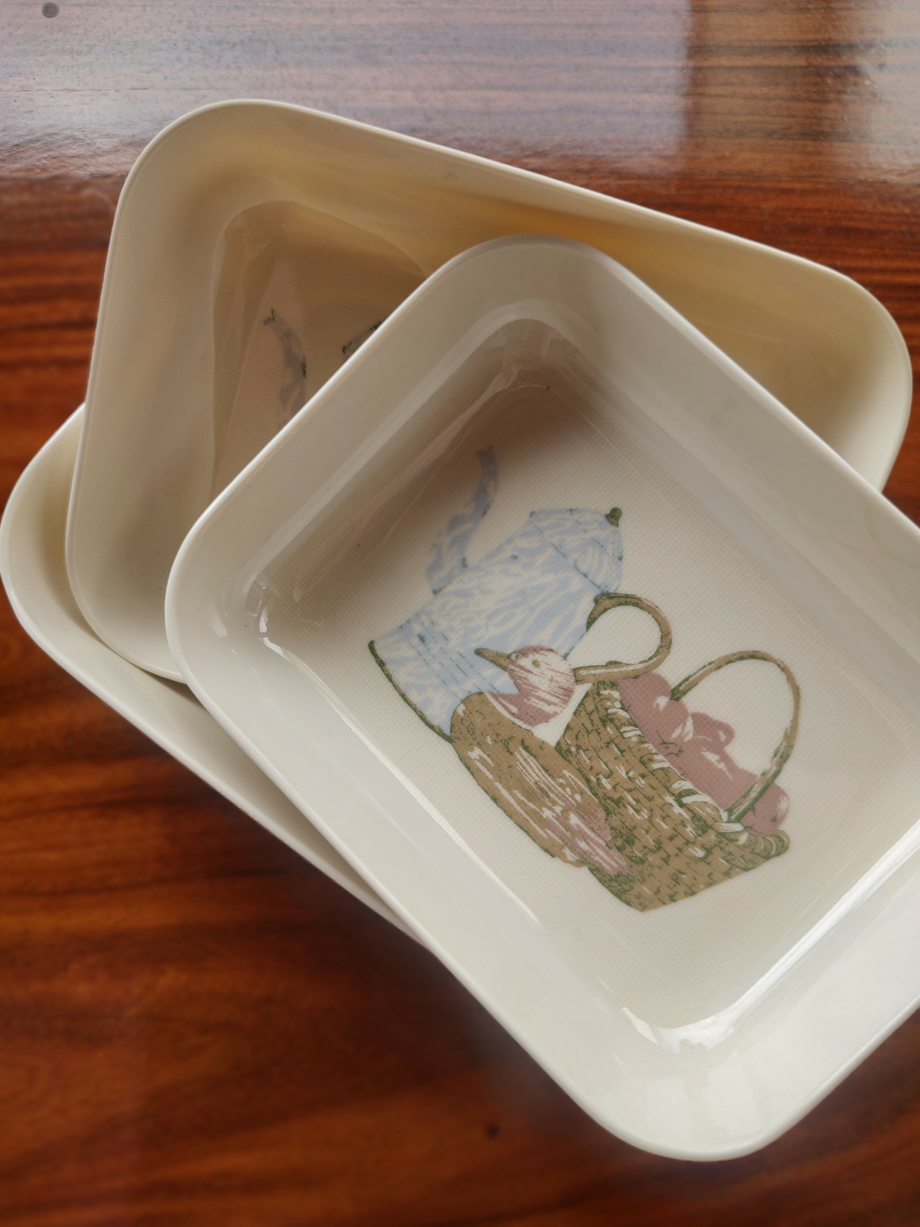 Raro Trio de pratinhos retangulares Goyana estampados