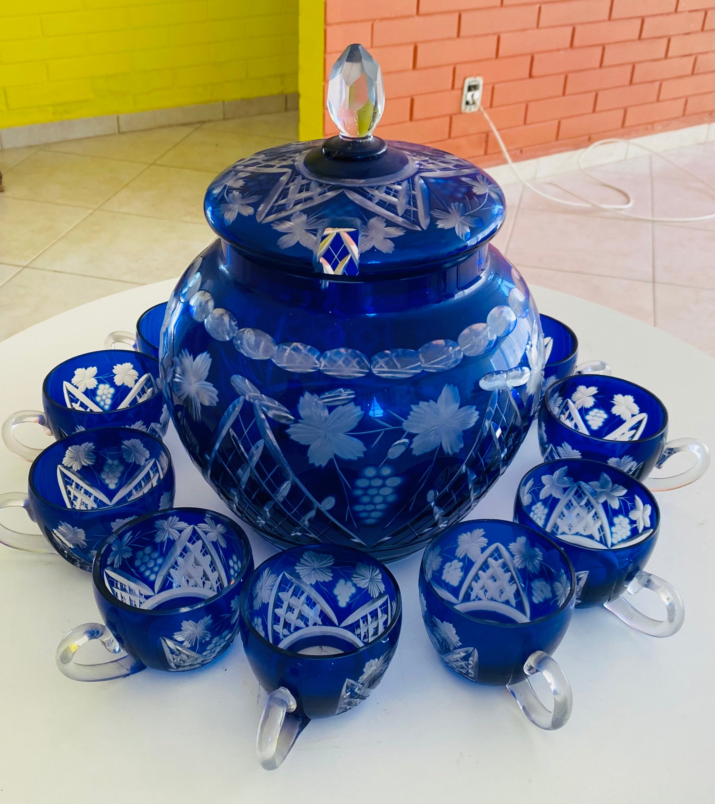 Poncheira de Cristal azul com 8 xícaras