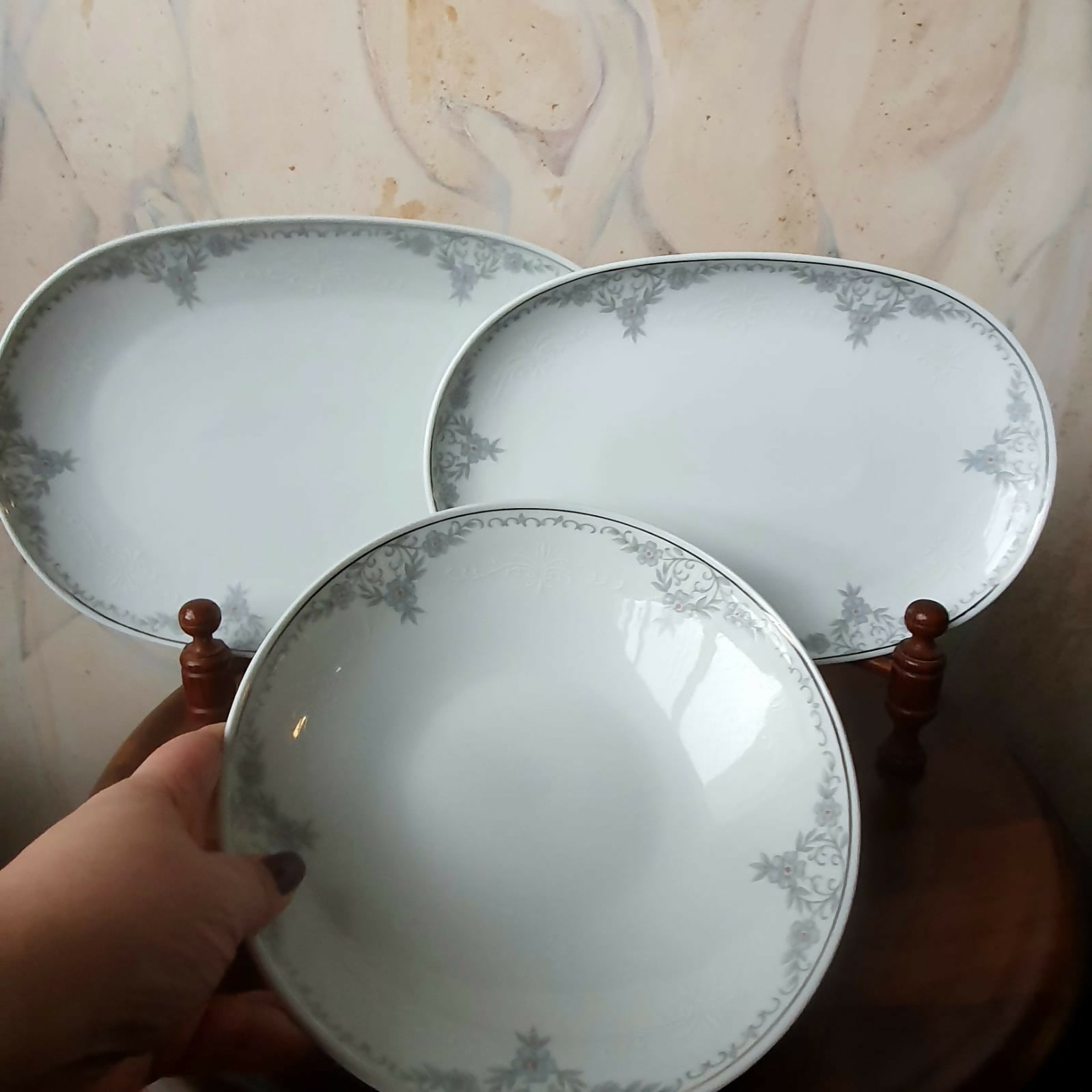 Conjunto de 39 peças jantar em porcelana nacional vintage muito delicada Real - Romântico e chique!