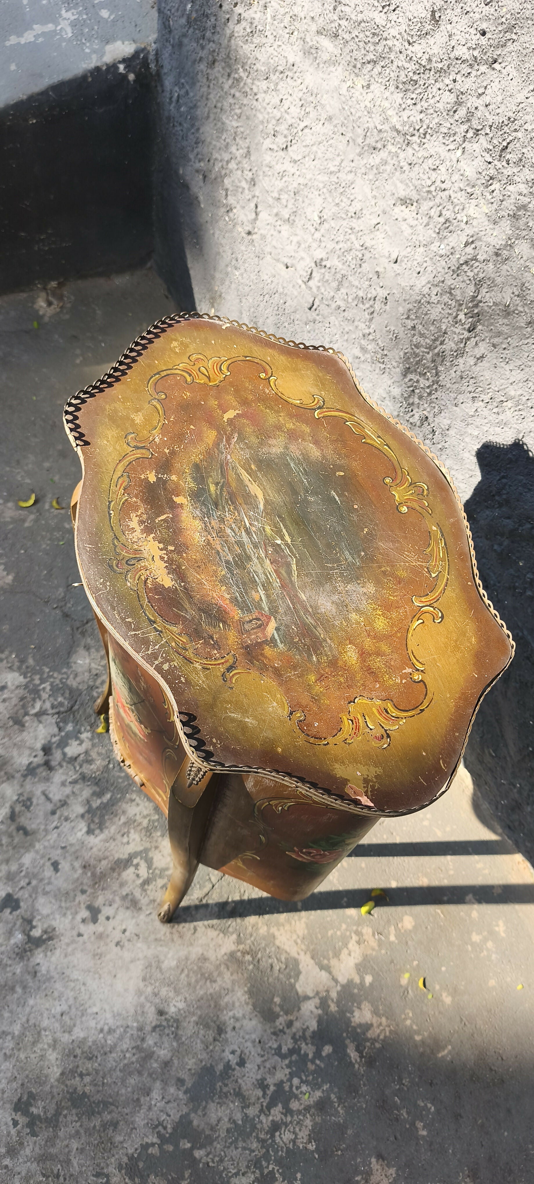 Mesa lateral Francesa