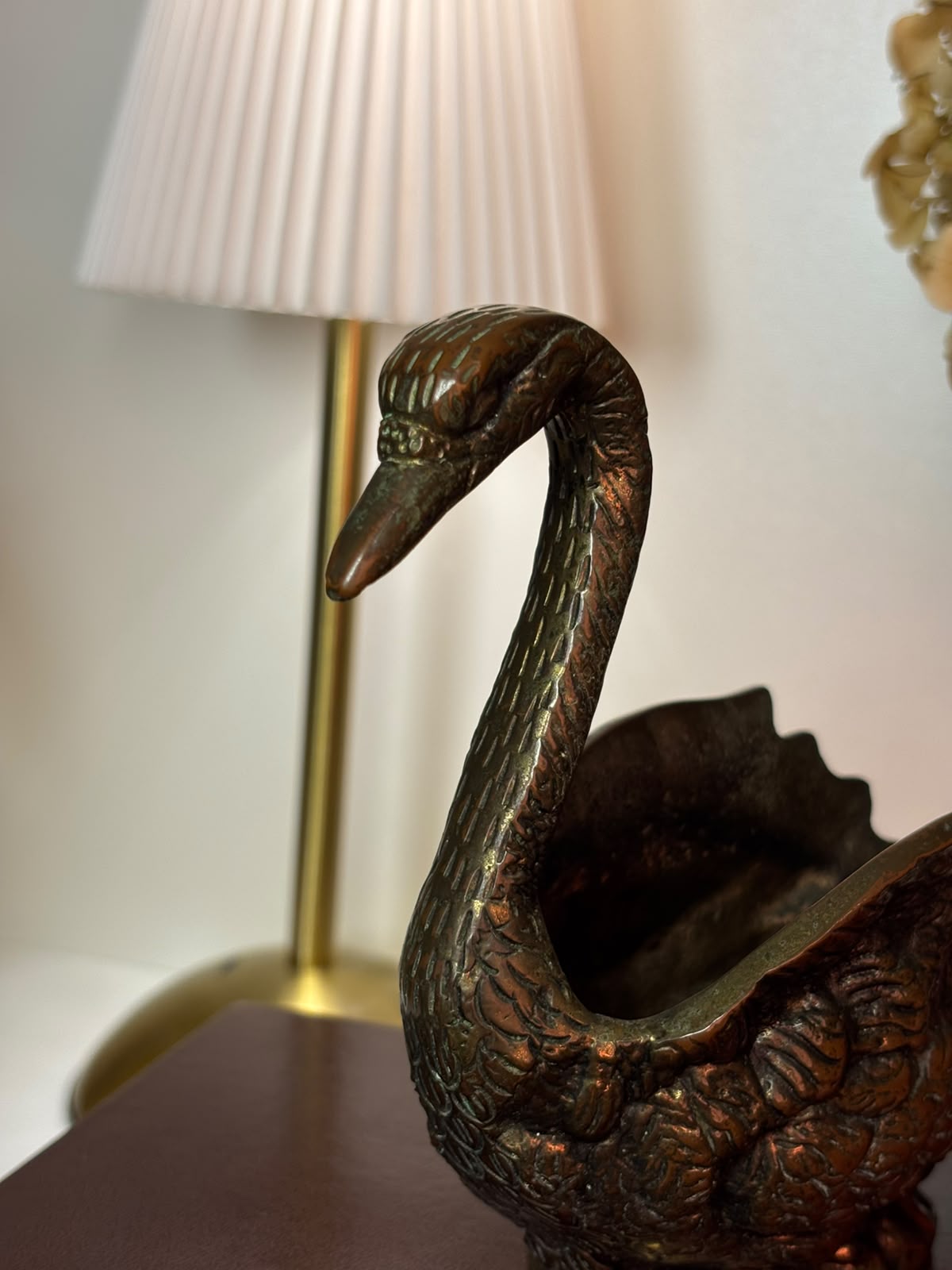 Cestinho Cachepot em Bronze com Pátina no Formato de Cisne 003