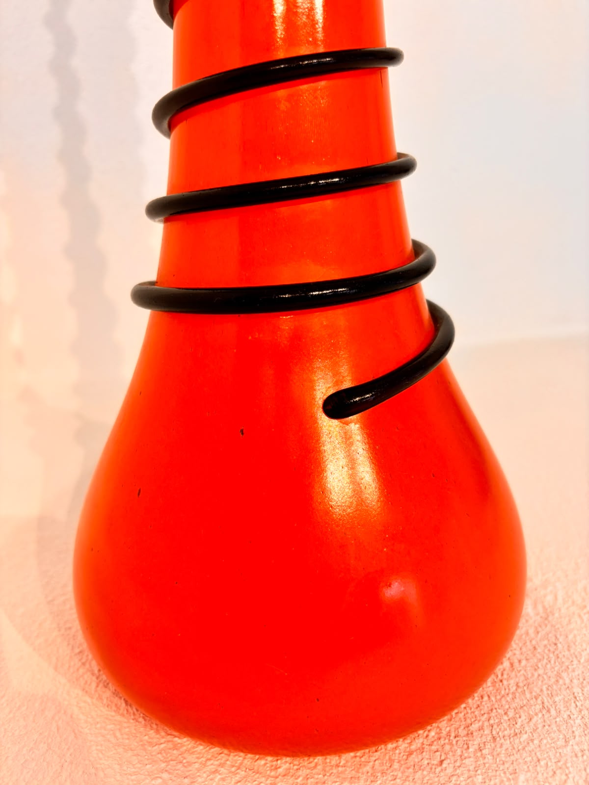 Par de vasos "tango glass" em laranja e preto anos 30