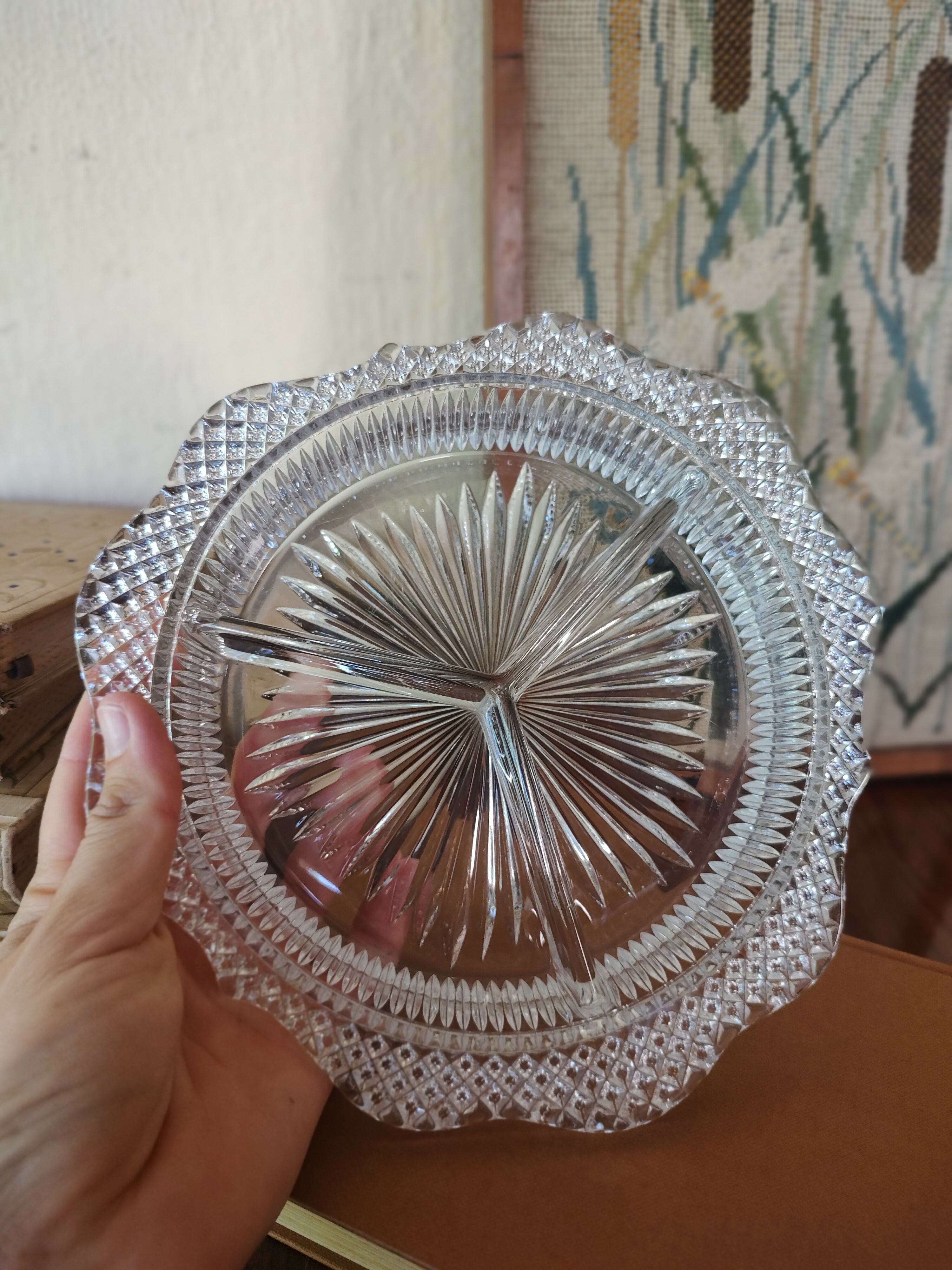 Linda Petisqueira em Cristal com 3 divisórias