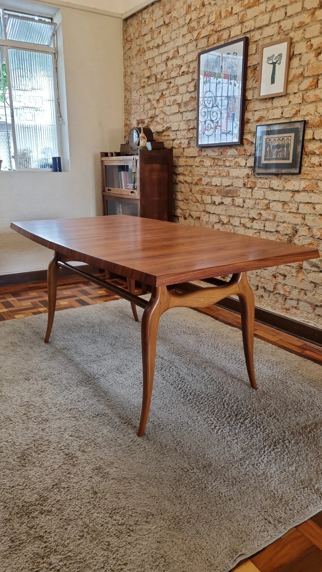 Mesa de jantar Retangular Extensível em Pau Ferro e Peroba - restaurada 