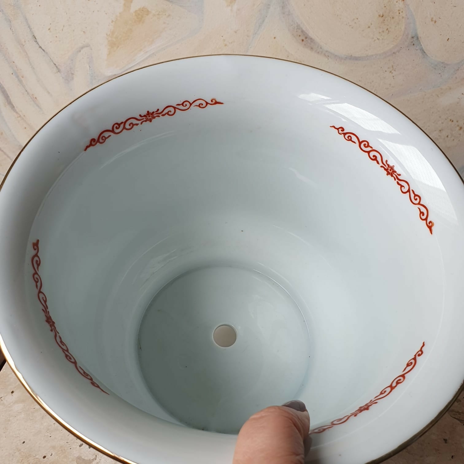 Cachepot em porcelana chinesa Lee´s ao gosto Família Rosa com presentoir