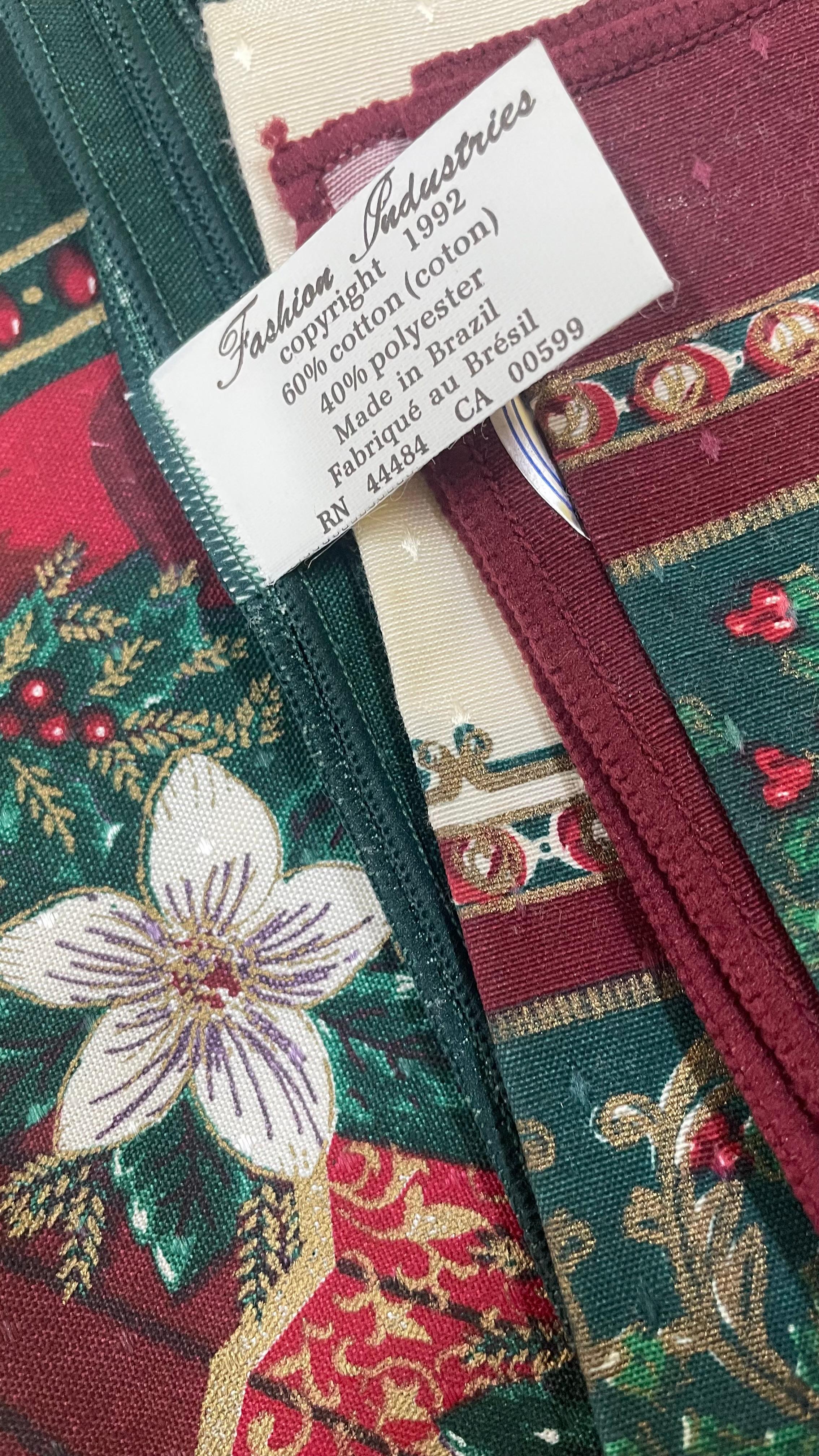 Toalha de Mesa quadrada com motivos Natalinos - 1992