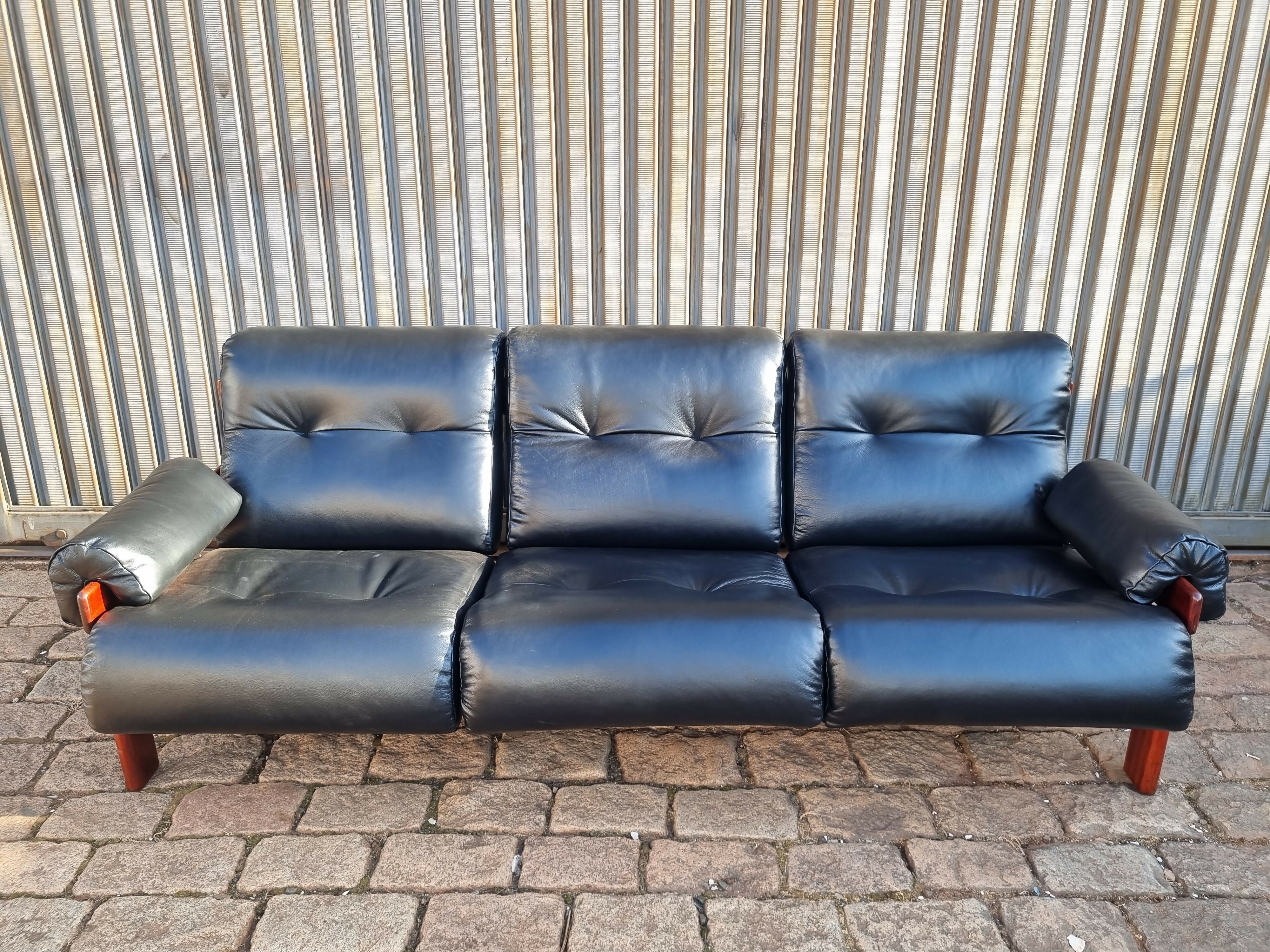 Sofá 'Copa/ Exportação' Design Jean Gillon