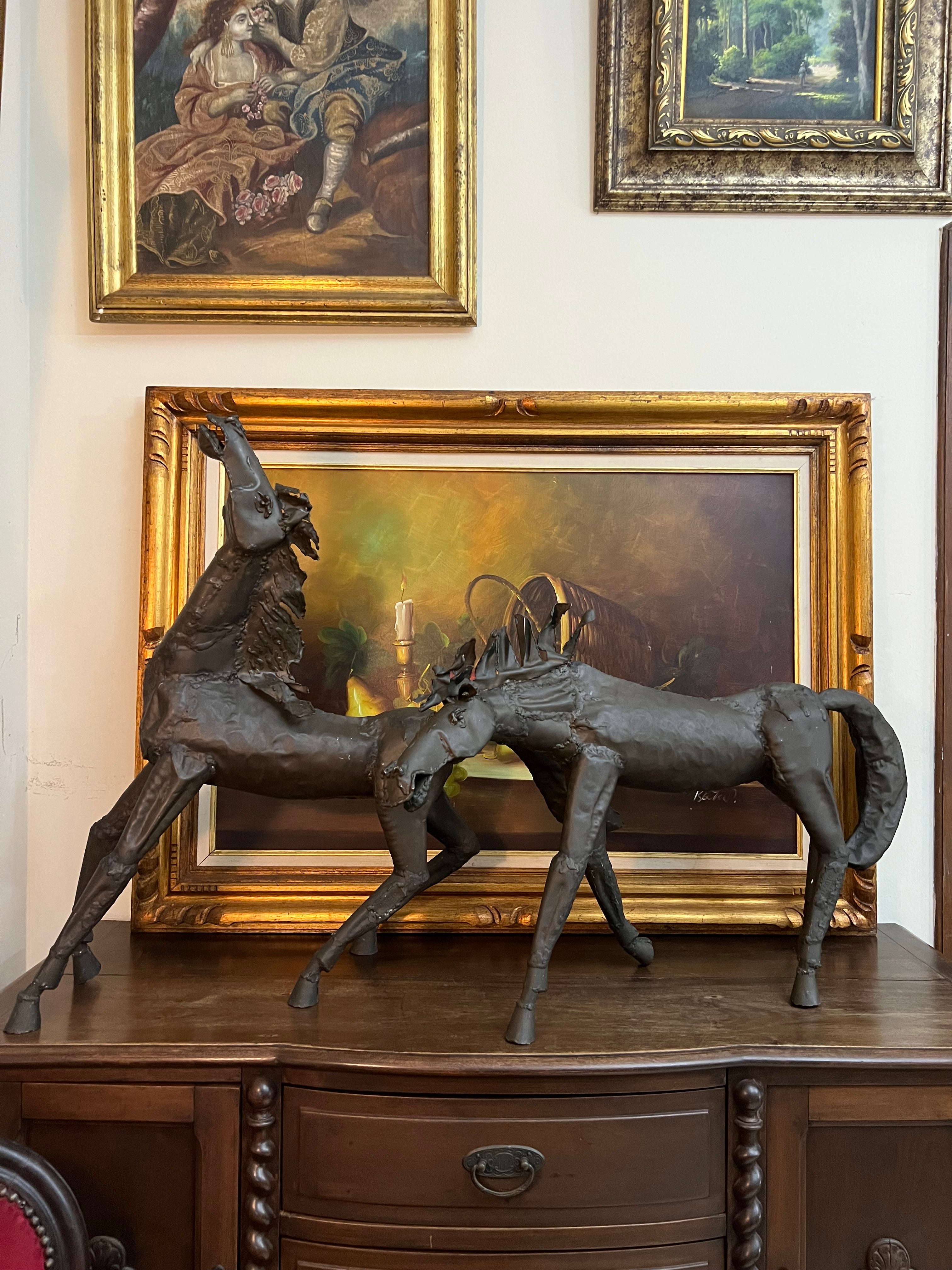 Par de cavalos do escultor Domingo Wenceslau Soto