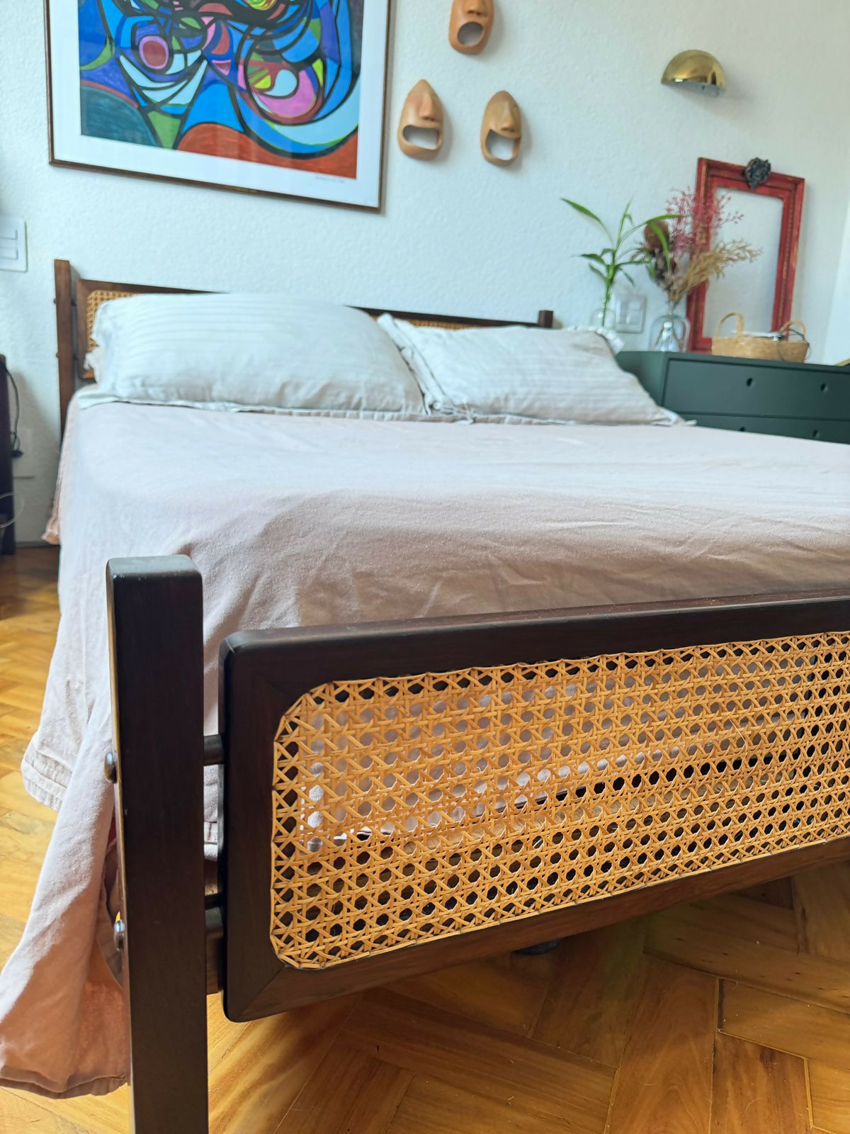 Cama Casal - Celina - Jacarandá com Palha natural
