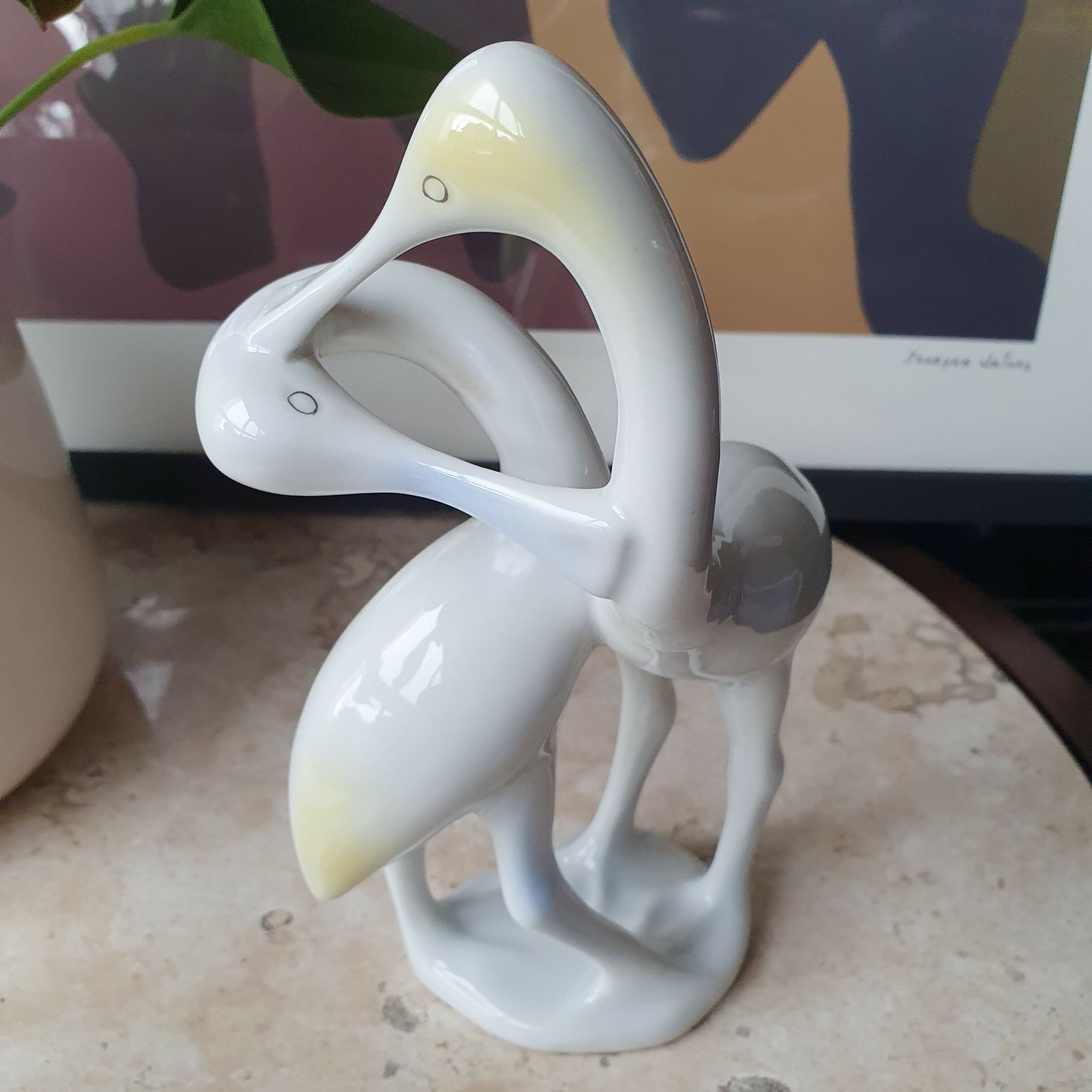 Escultura em porcelana Hollohaza de Flamingos Art Decó