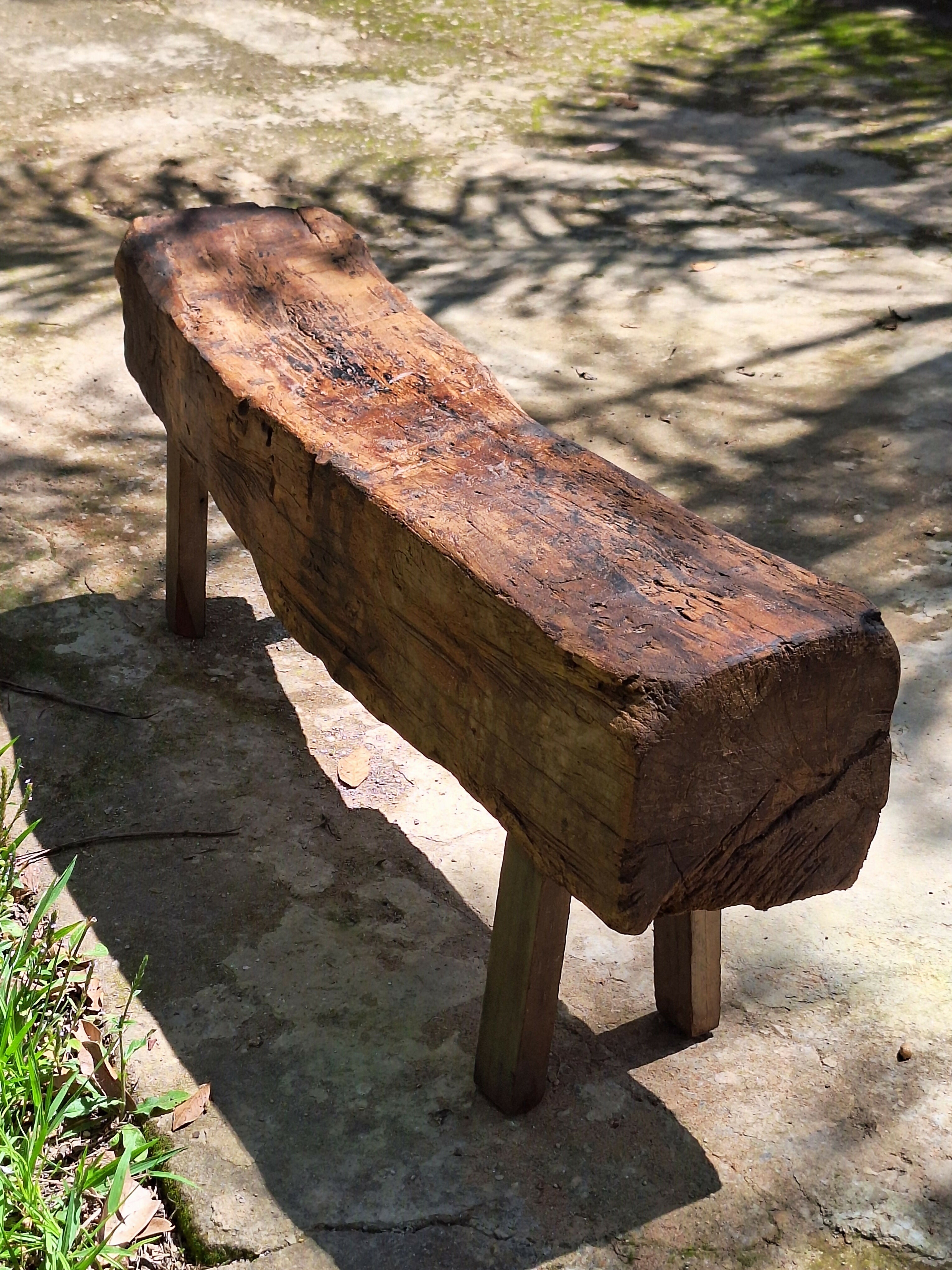 Banco de Dormente Rústico Madeira Maciça Garimpo Mineiro