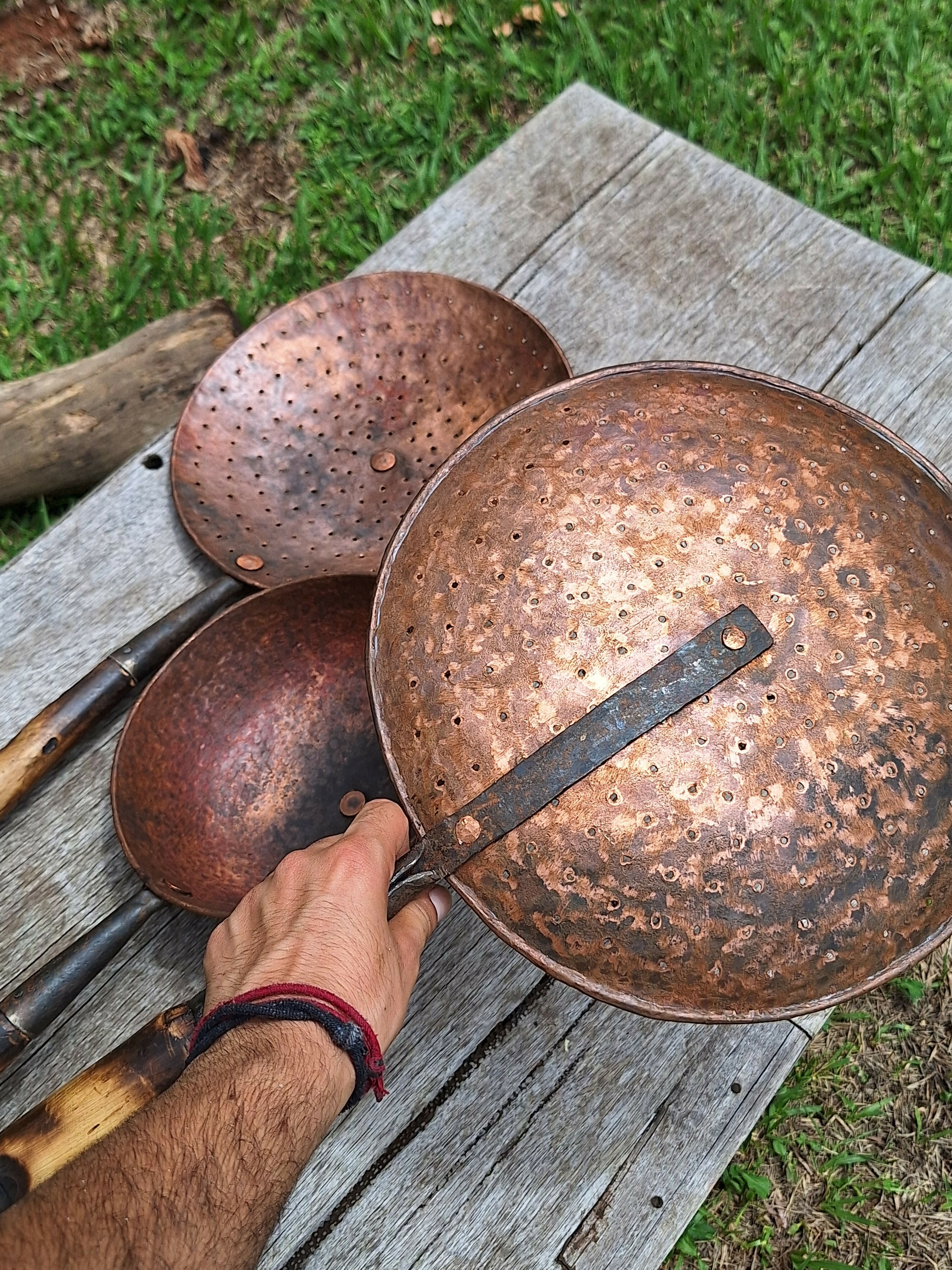 Escumadeiras e Concha de Cobre Antigas Garimpo Mineiro (Unidade)