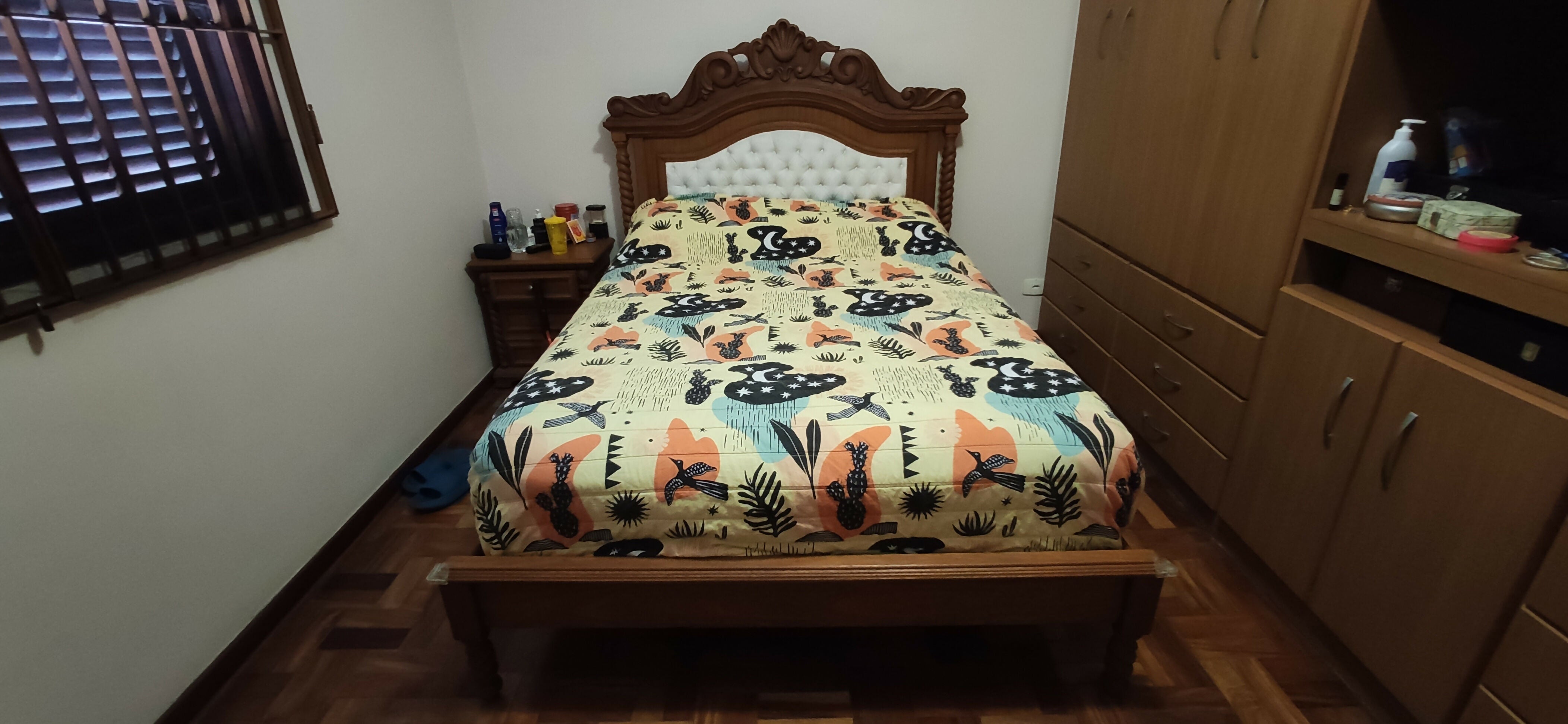 Conjunto Cama Casal Colonial + 2 Criados