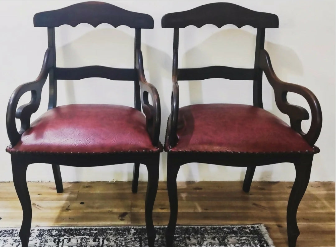 POLTRONA RABO DE MACACO (EM 10X SEM JUROS)