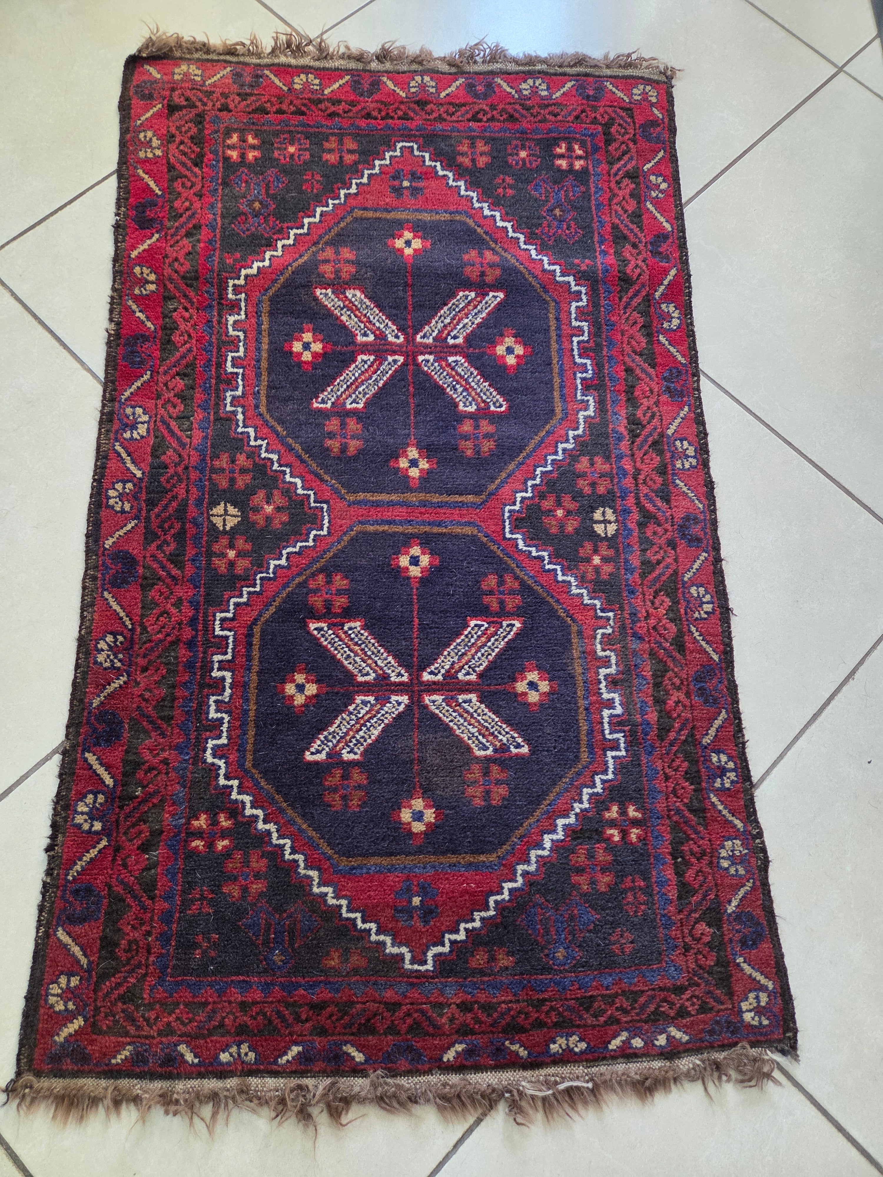Tapete Persa Artesanal (1,42 x 0,81 m)