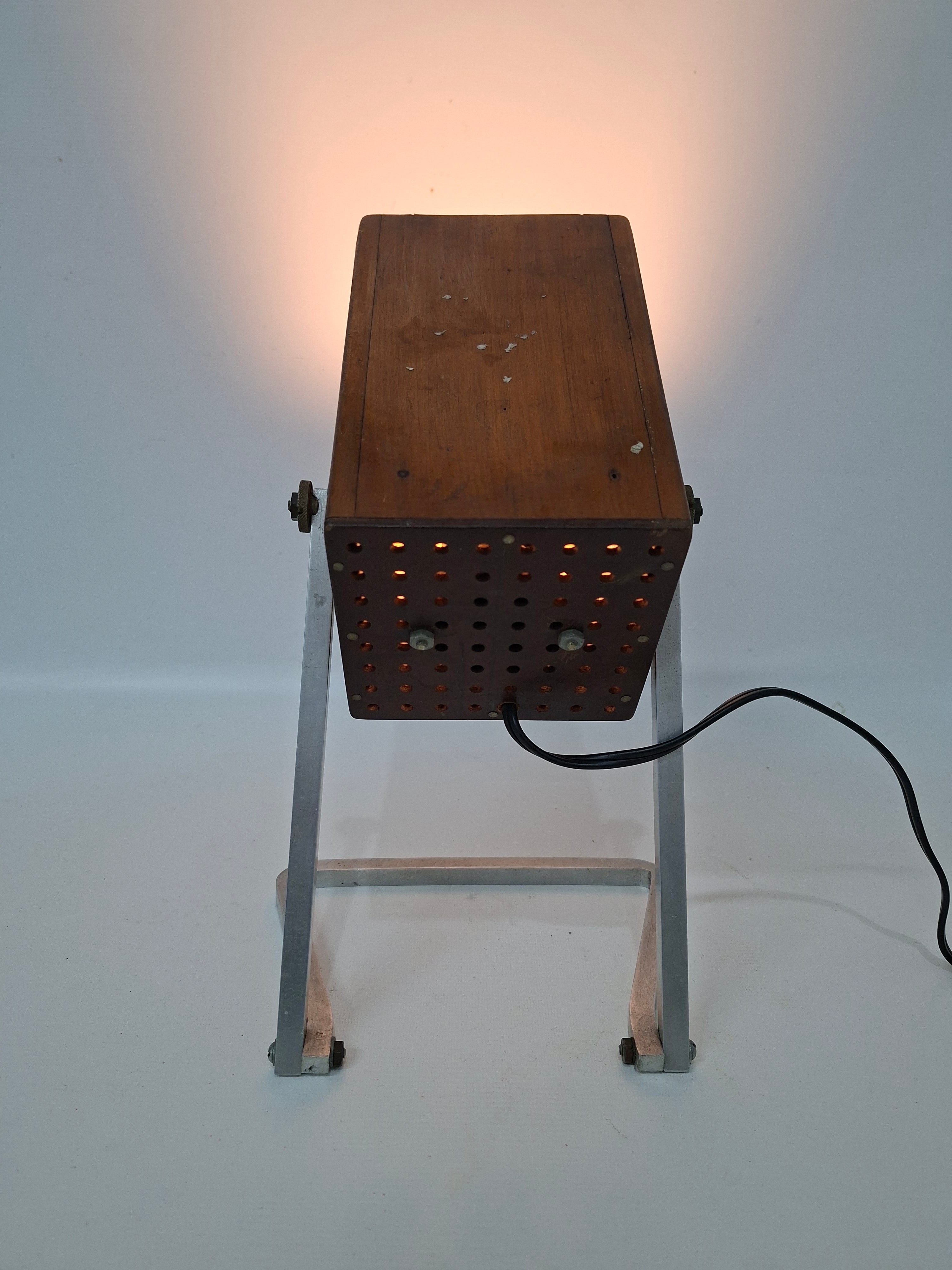 Luminária retangular Vintage de Mesa em alumínio e madeira 
