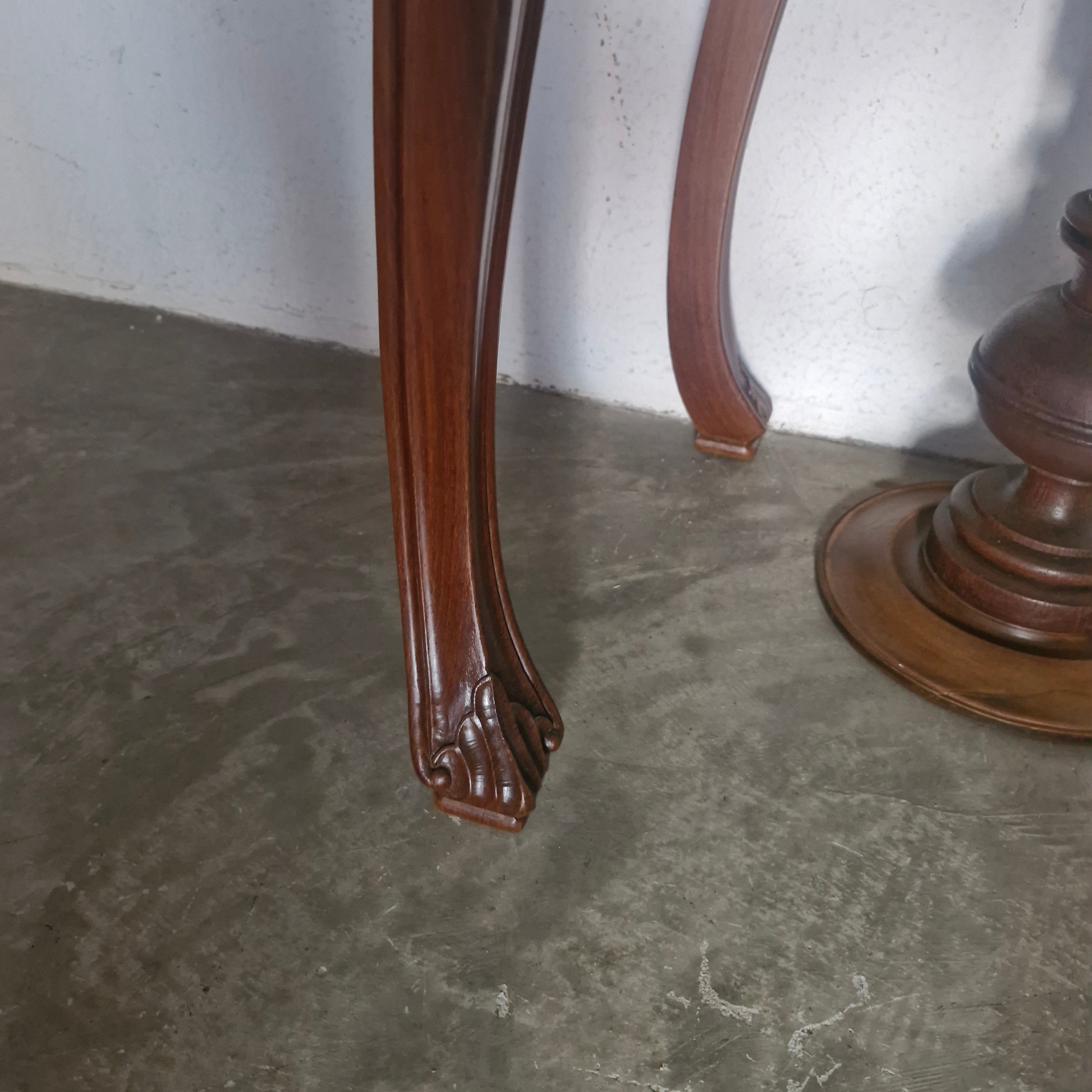 Aparador Chipandelle com gaveta 