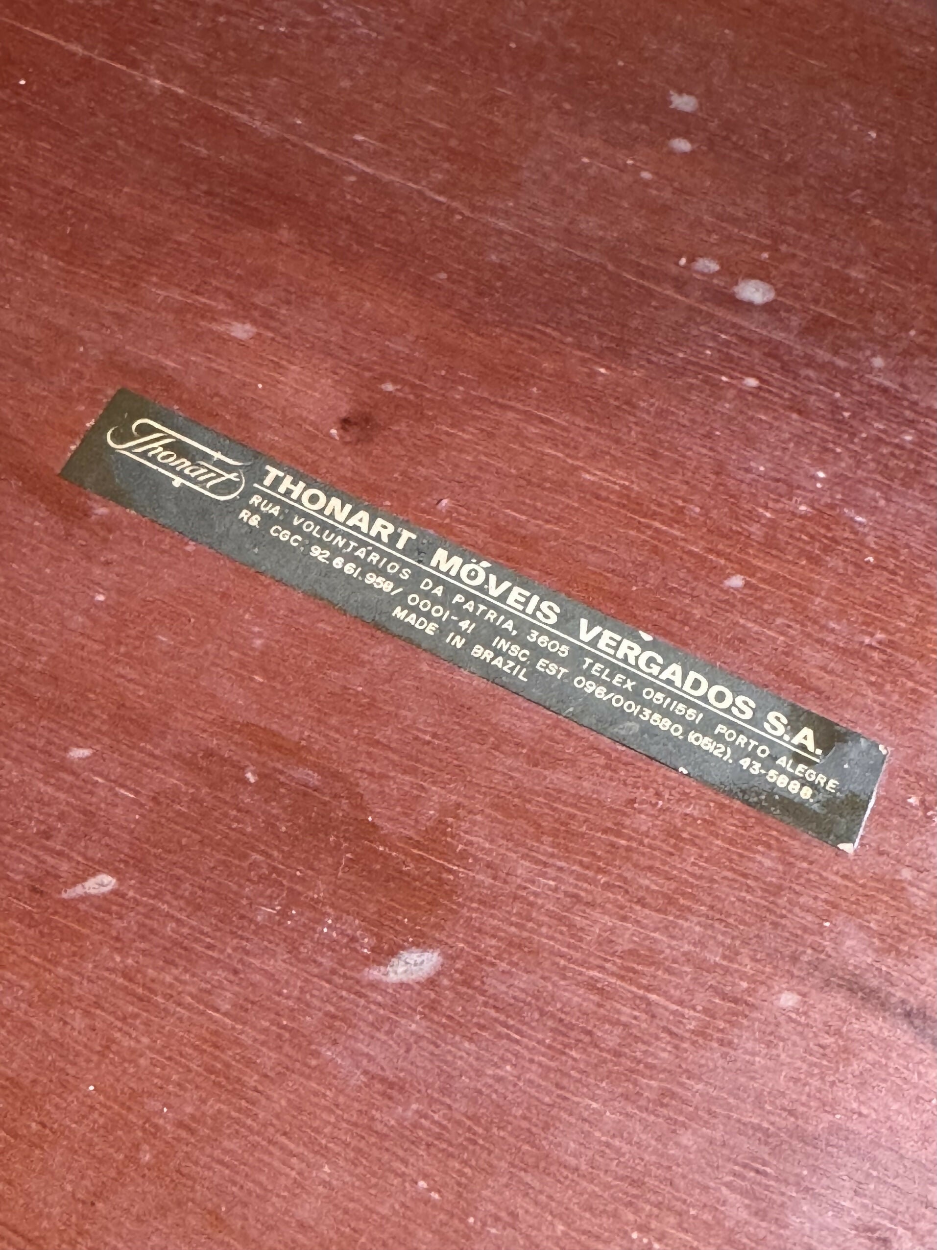 Raríssima mesinha de cabeceira SELADA Thonart Thonet